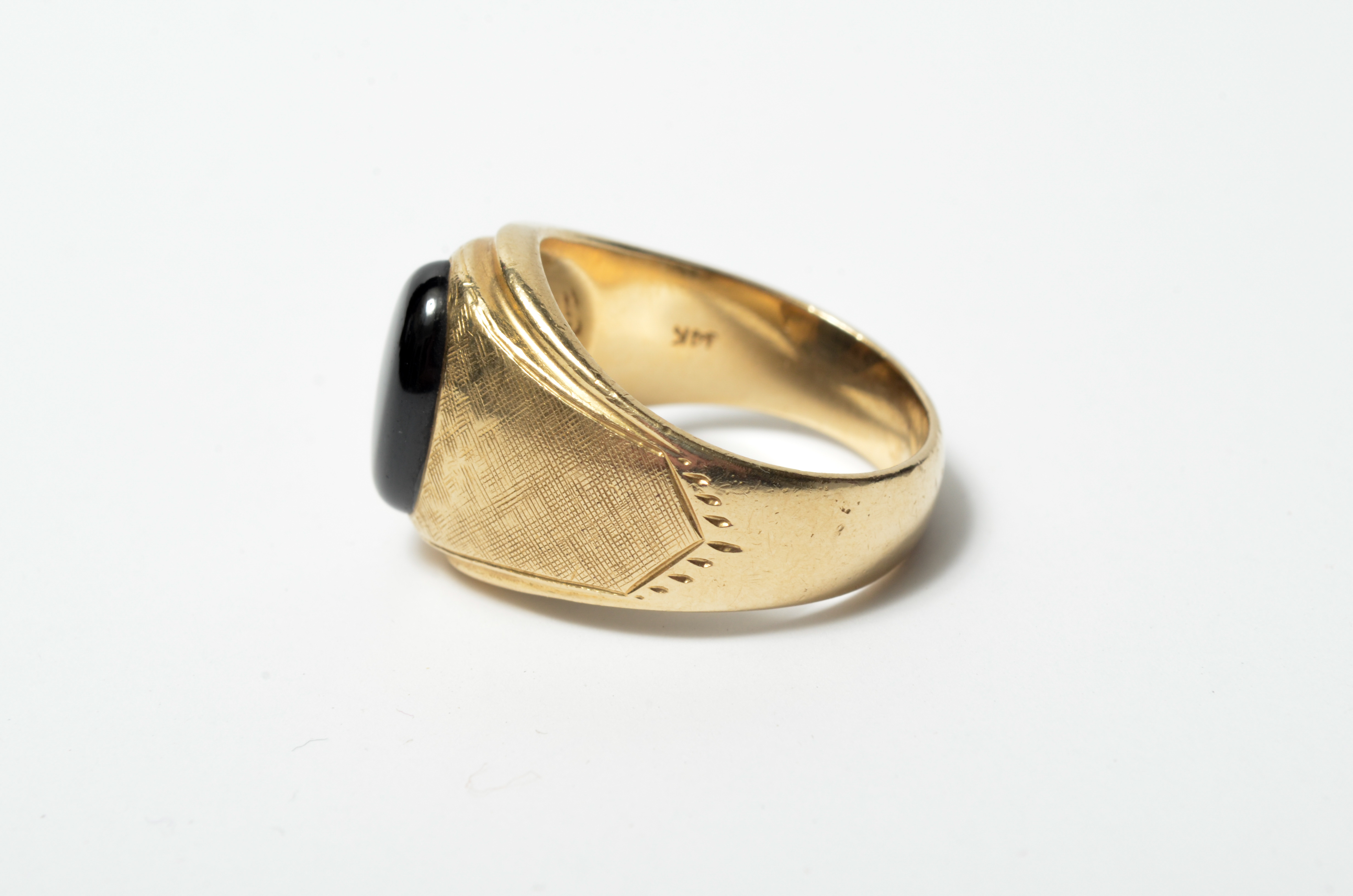 14K Gold Men's Black Star Sapphire Ring