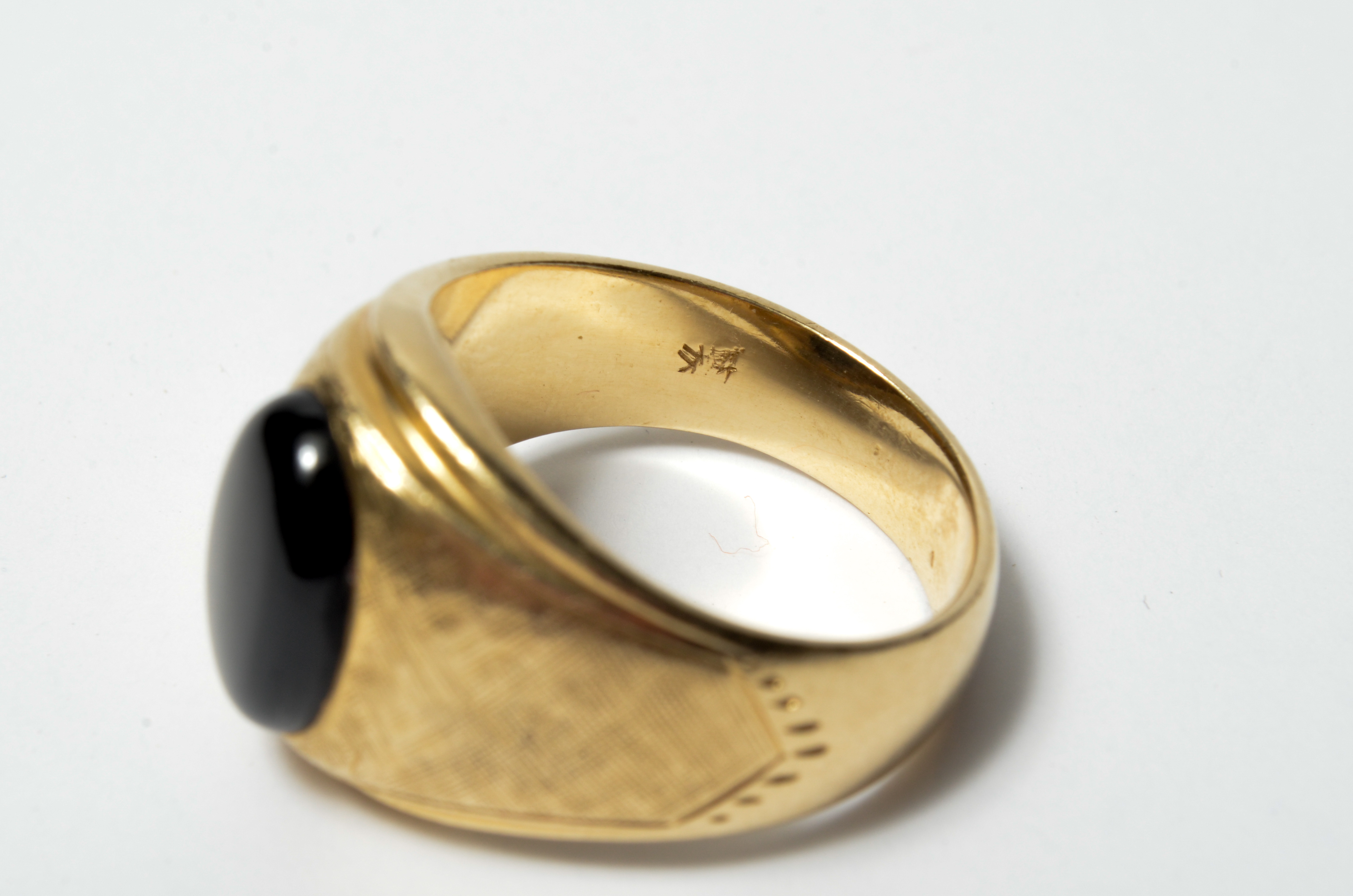 14K Gold Men's Black Star Sapphire Ring