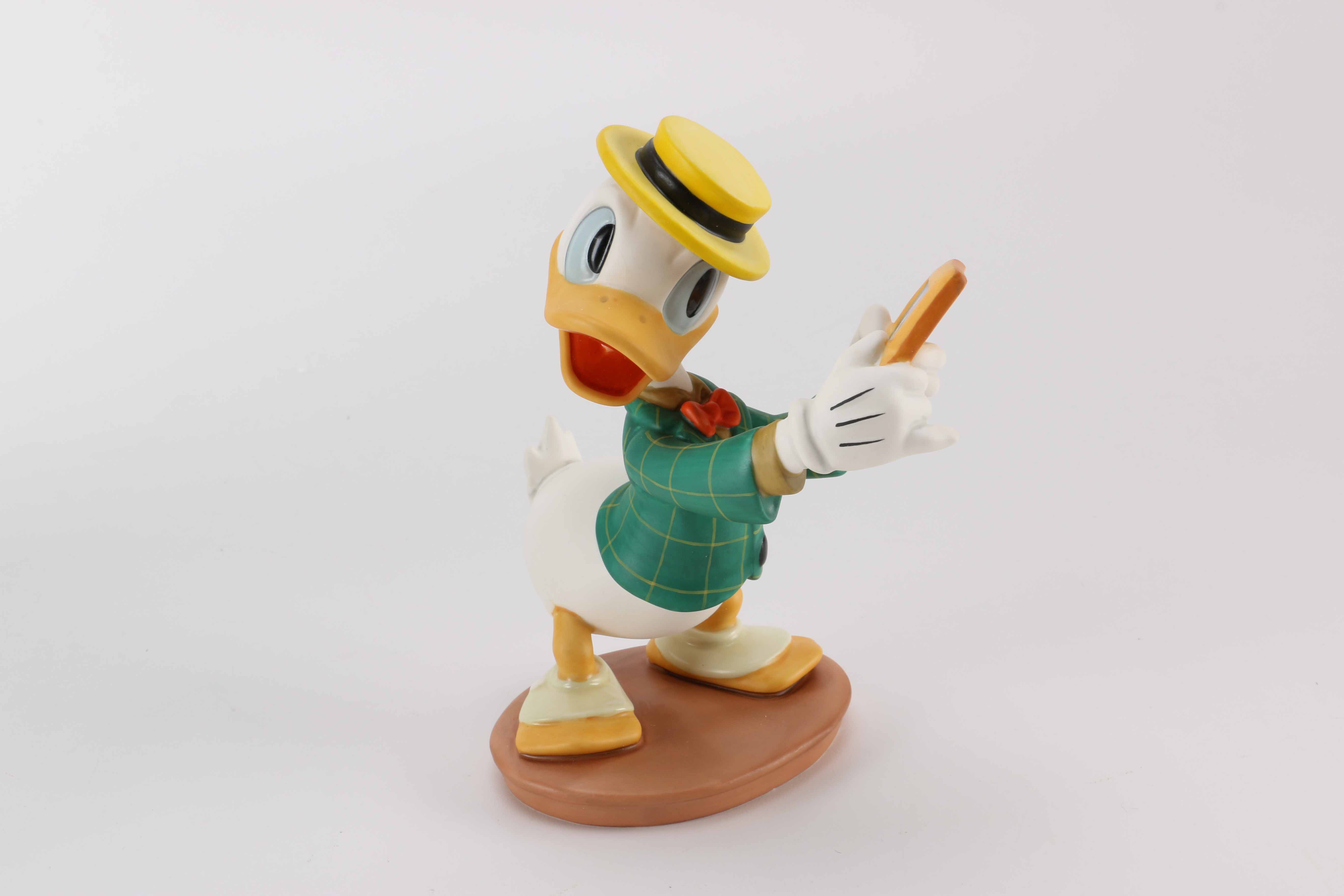 1994 Walt Disney Classics "With Love From Daisy" Figurine