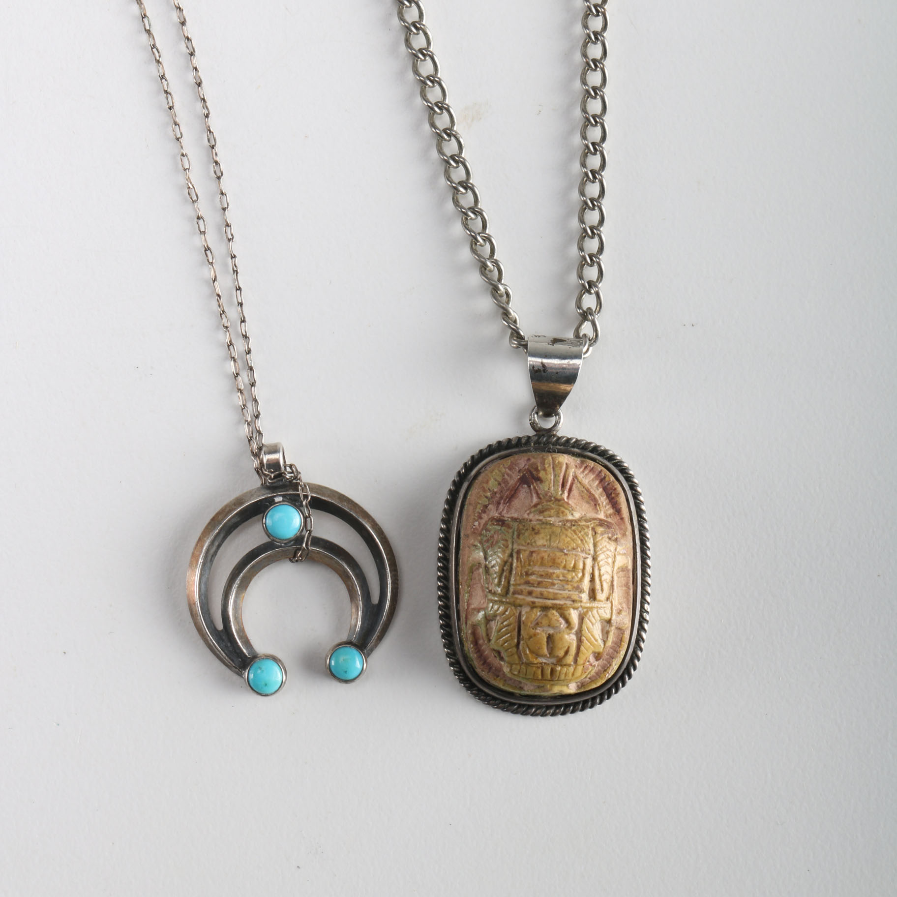 Navajo Naja Sterling Necklace with a Carved Pendant with Necklace
