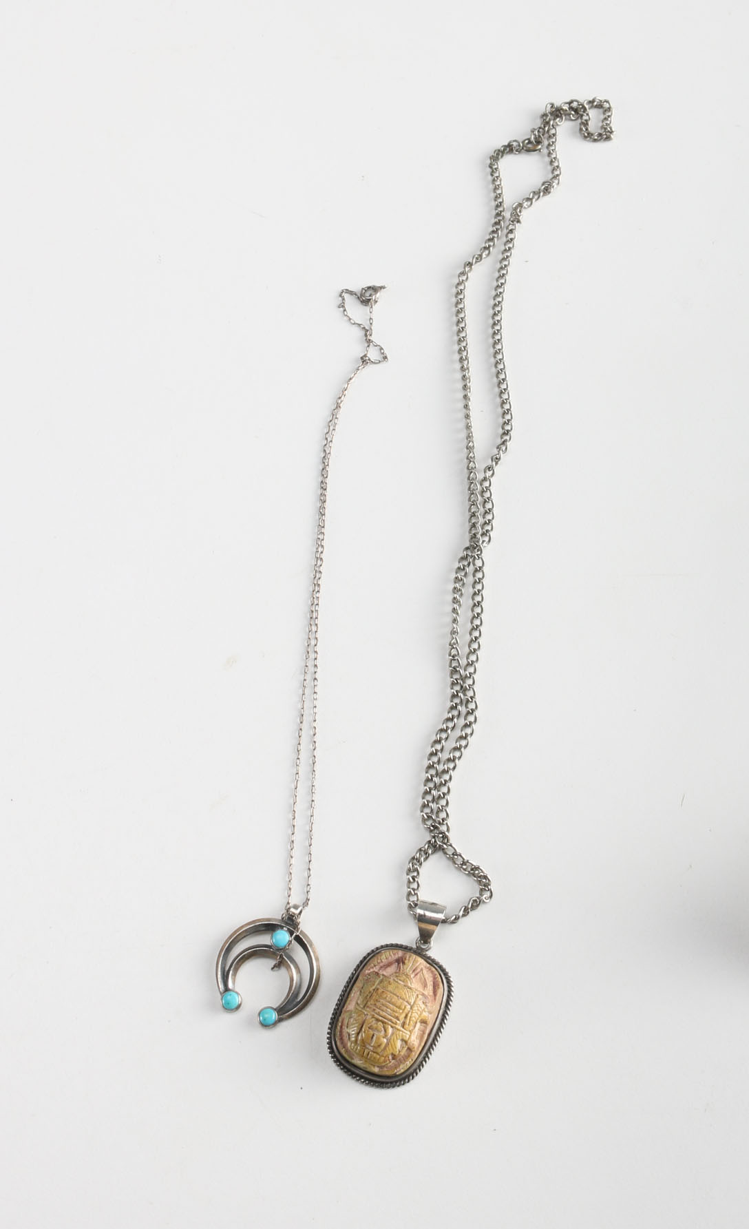 Navajo Naja Sterling Necklace with a Carved Pendant with Necklace