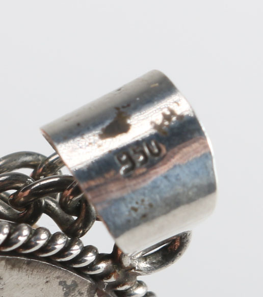 Navajo Naja Sterling Necklace with a Carved Pendant with Necklace