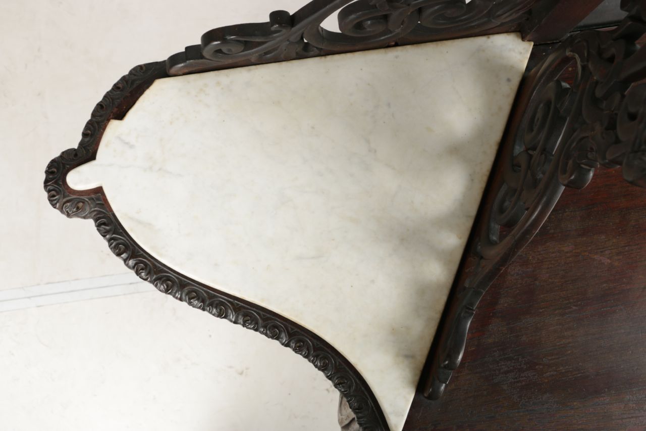 Fine American Rococo Revival Rosewood Etagère / Console Table