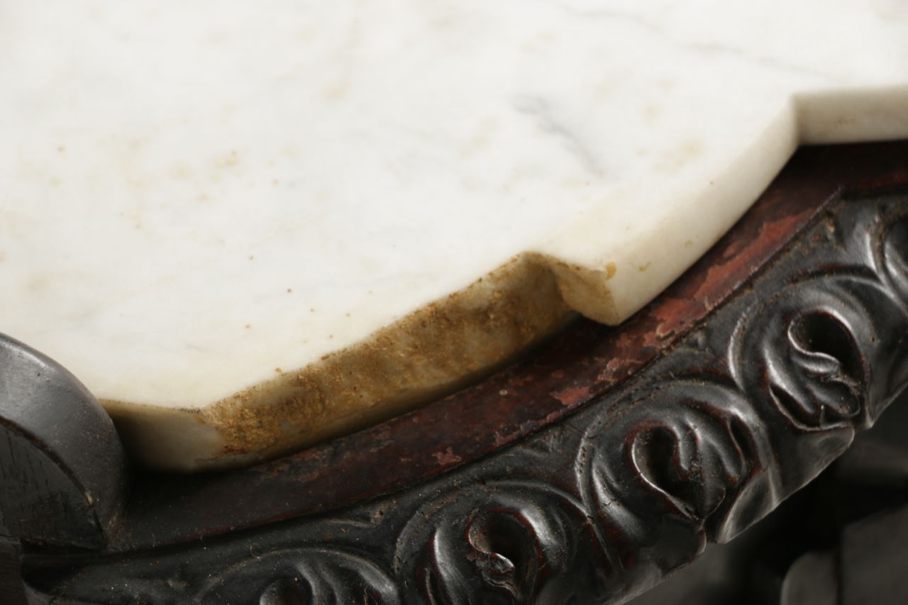 Fine American Rococo Revival Rosewood Etagère / Console Table