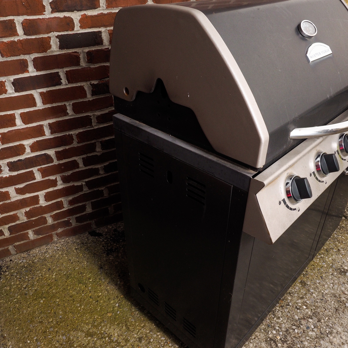 Master Forge Gas Grill