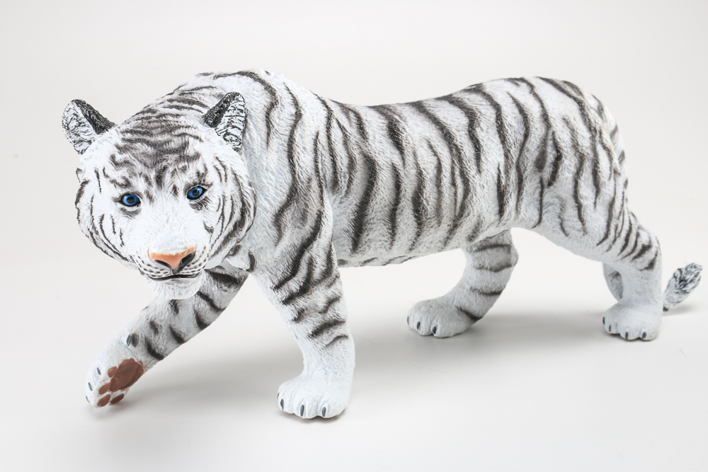 Hobby Lobby Wild Animal Home Decor Set