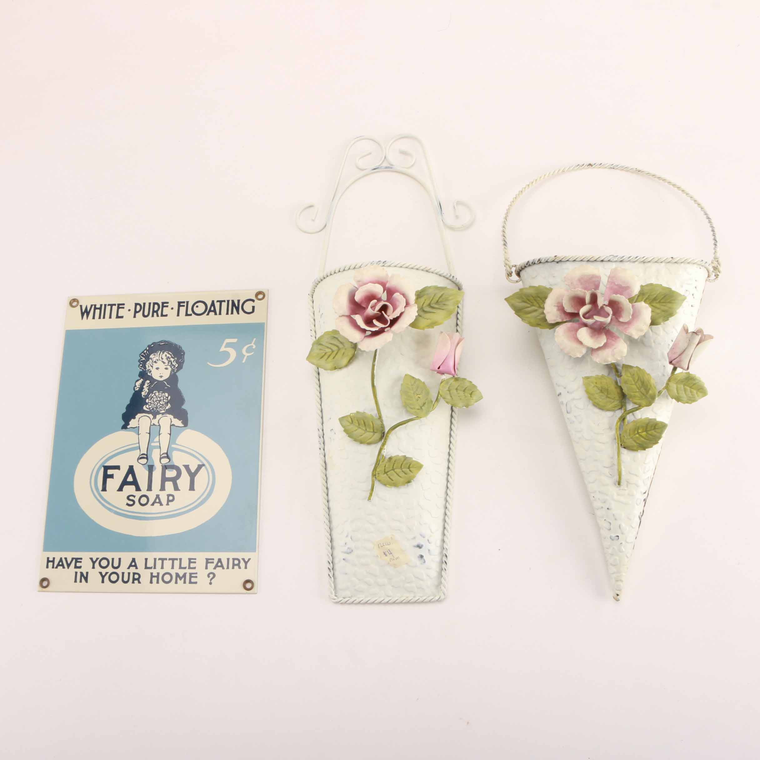 Metal Wall Hanging Sign and Planters