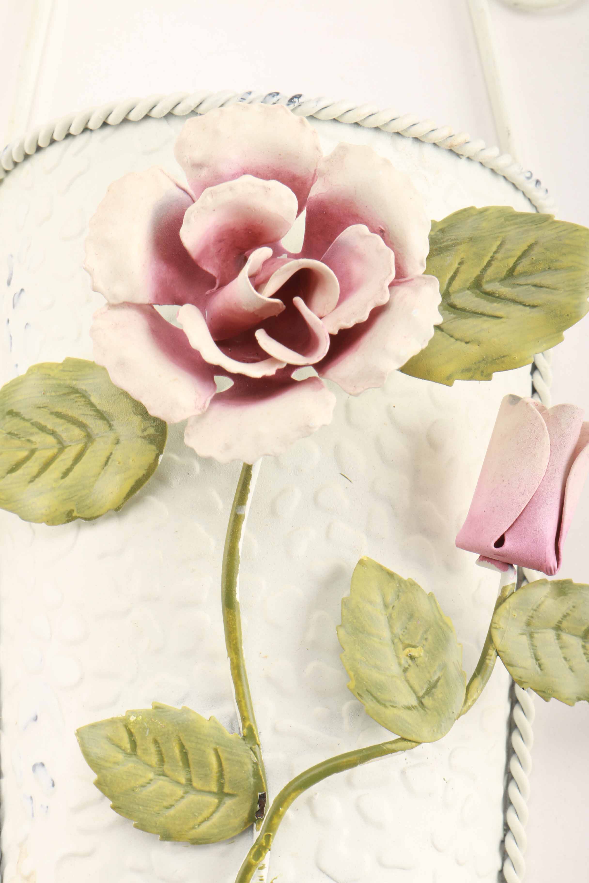 Metal Wall Hanging Sign and Planters