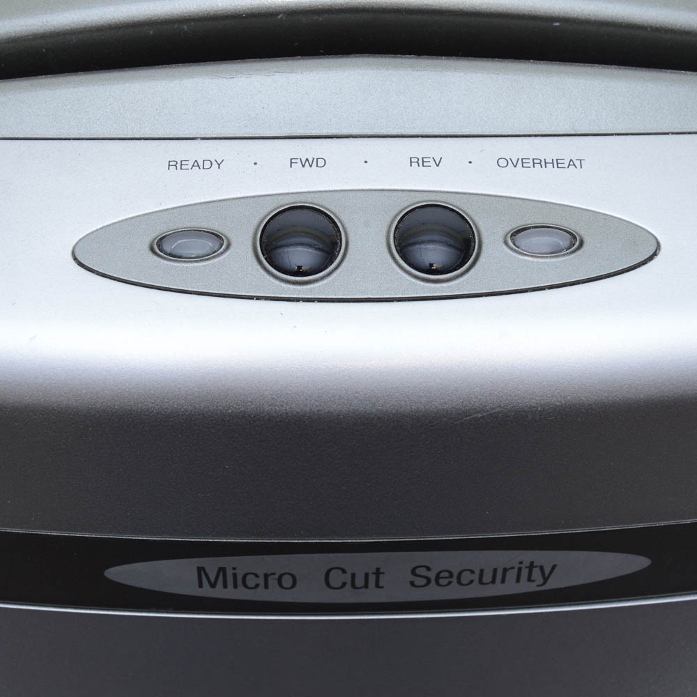 Staples Paper Shredder