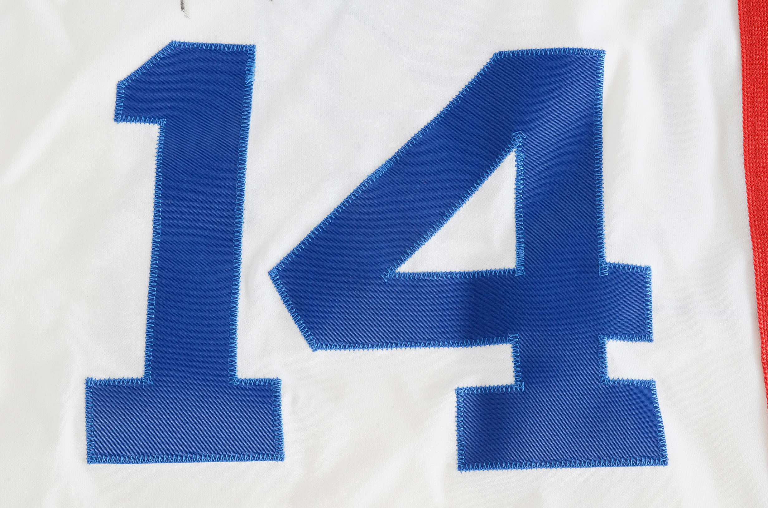 (HOF) Oscar Robertson Royals Signed Basketball Jersey