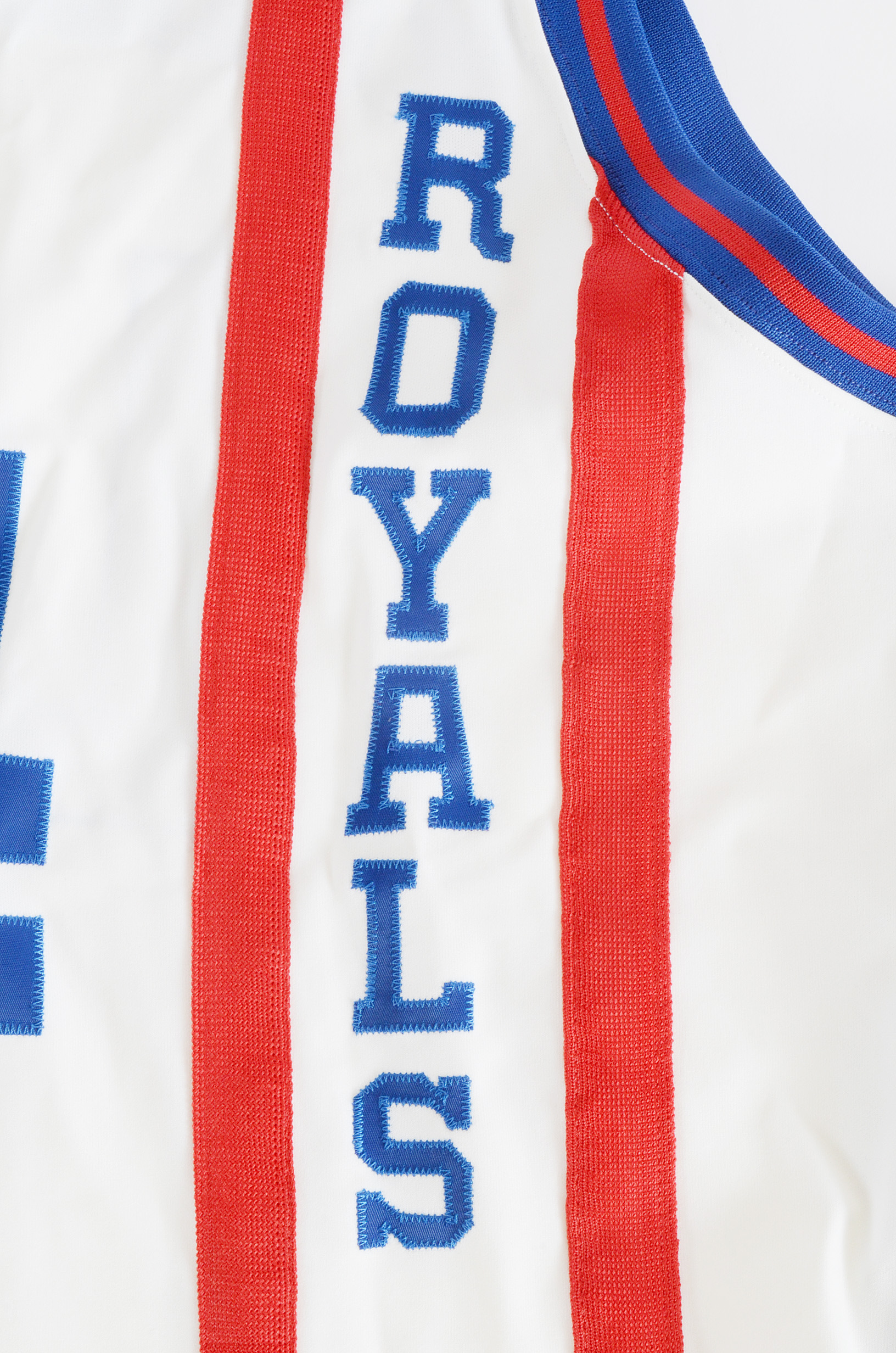(HOF) Oscar Robertson Royals Signed Basketball Jersey