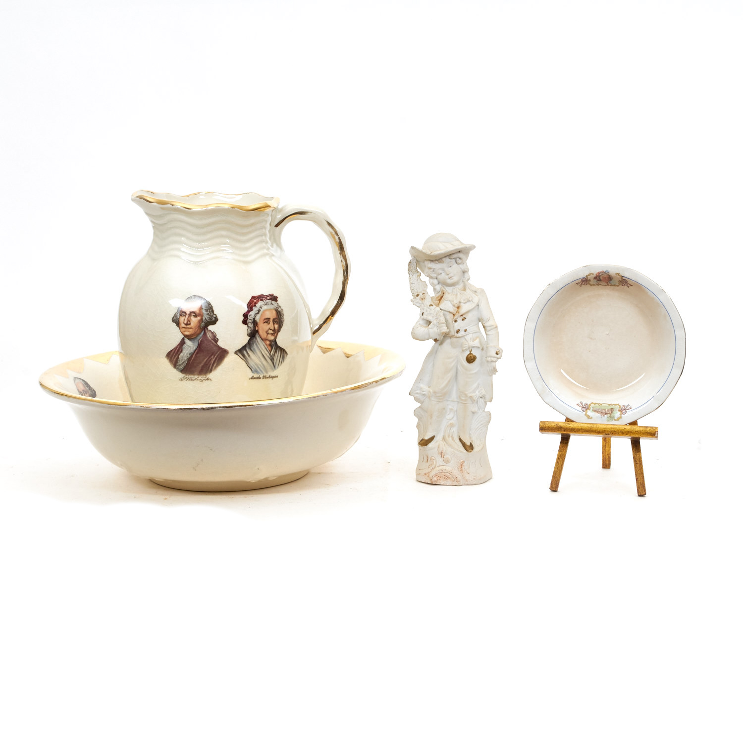 Assortment of Colonial Themed Items