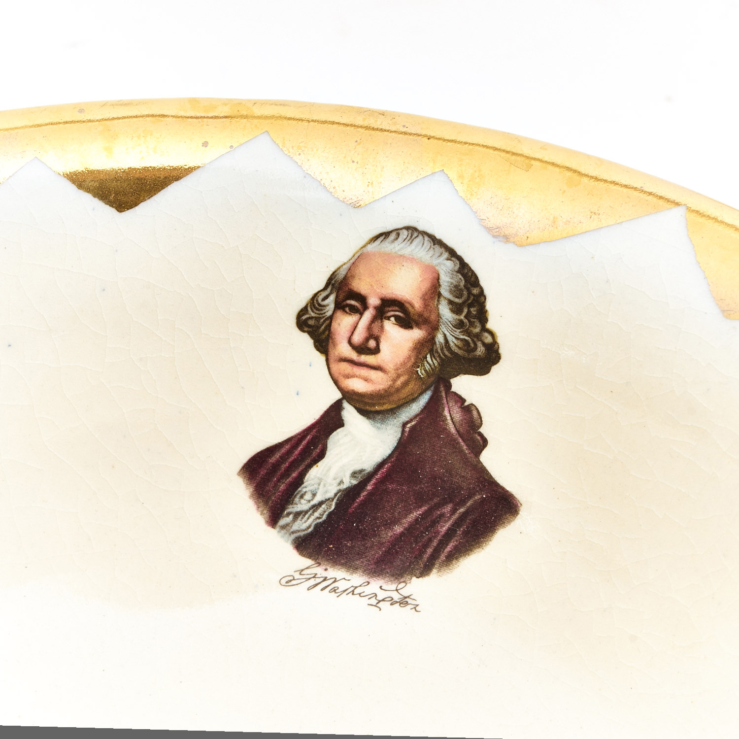 Assortment of Colonial Themed Items