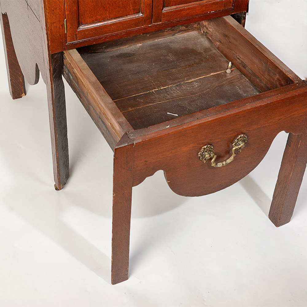 Late 18th Century George III Commode Stand