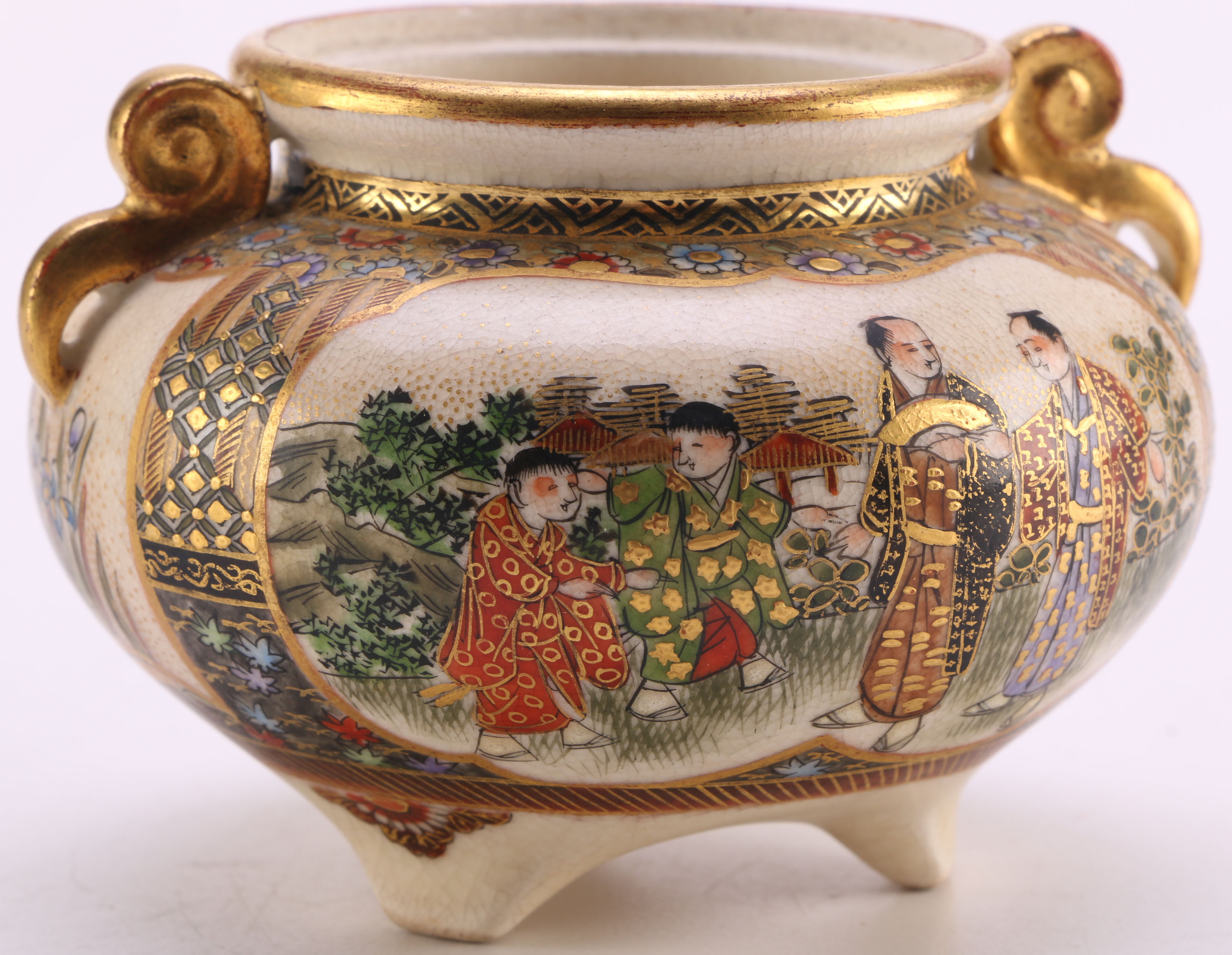 Collection of Fine Japanese Satsuma Stoneware