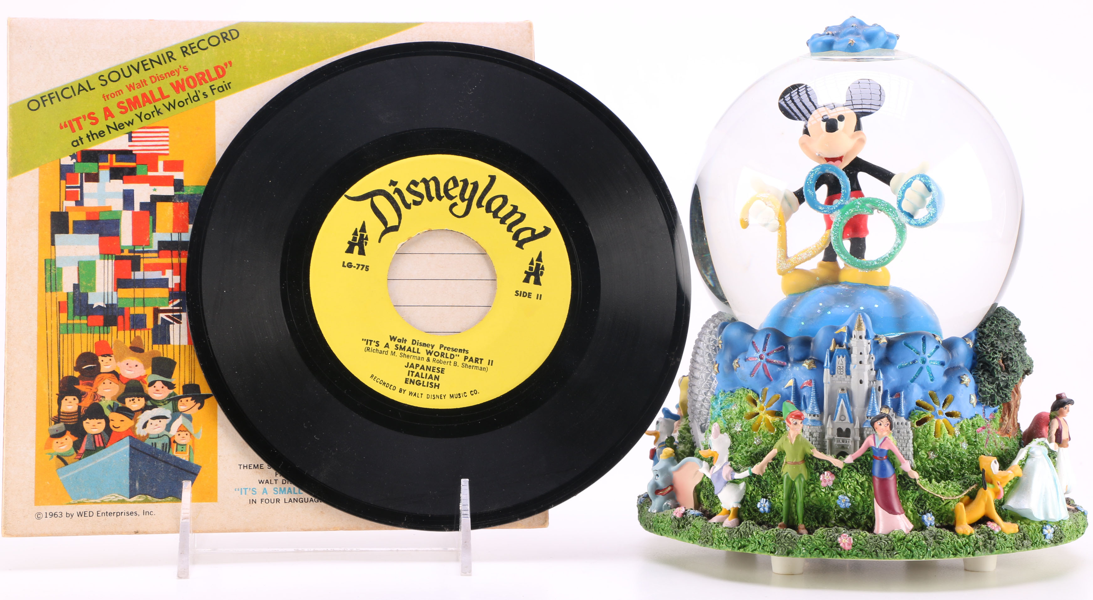 Disneyland Theme Décor