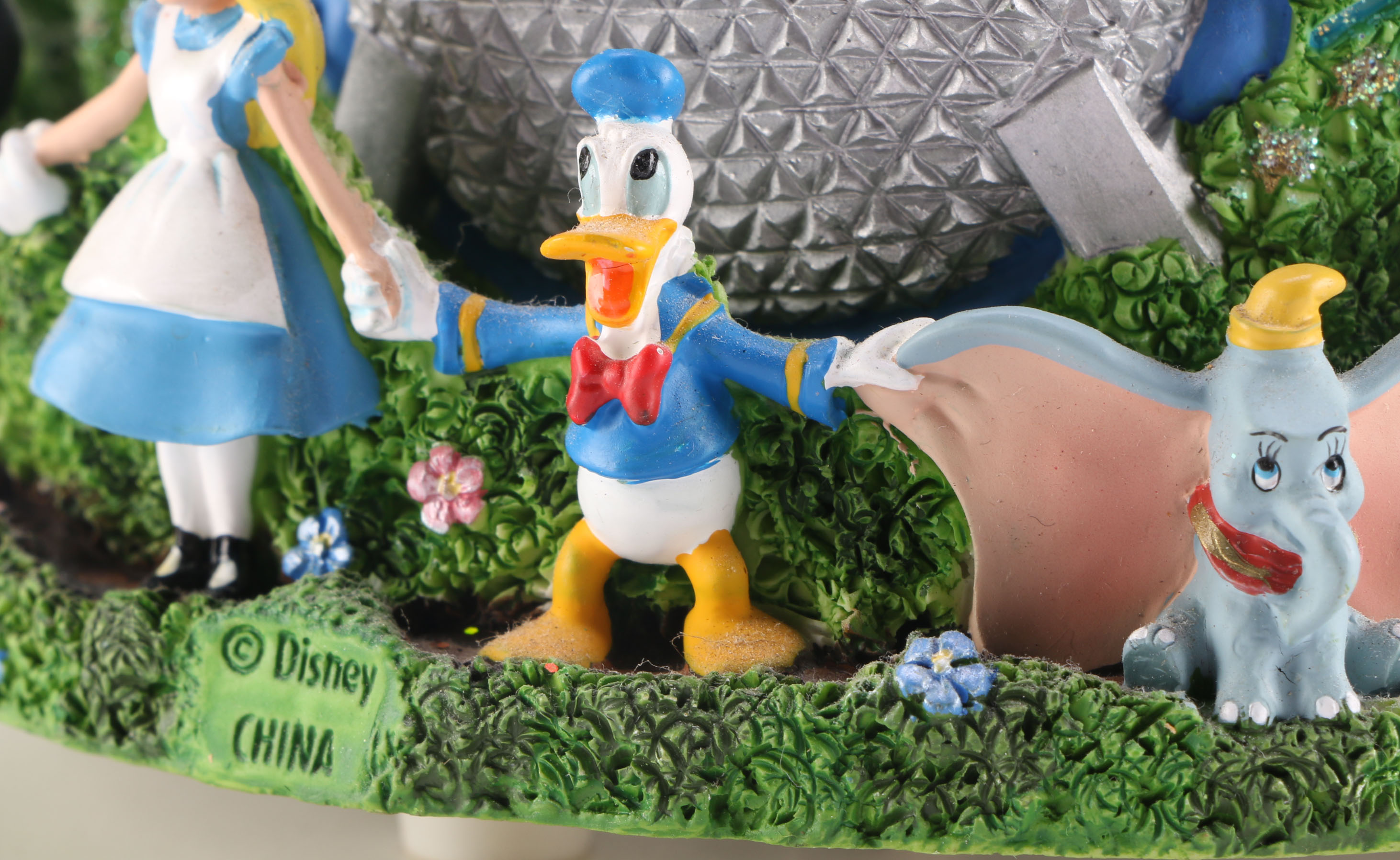 Disneyland Theme Décor