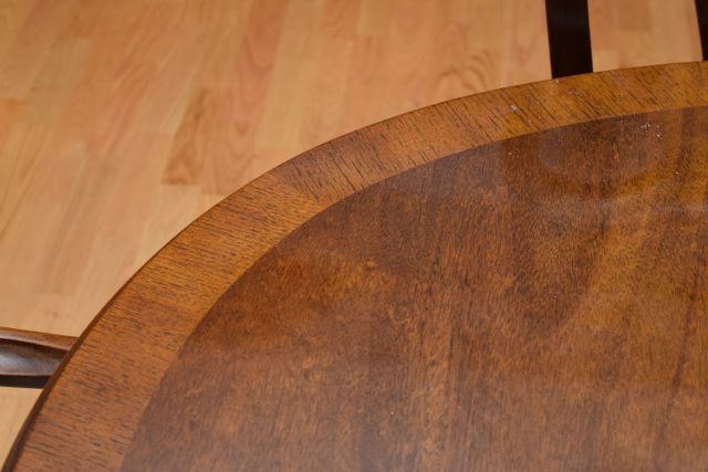 Drexel Queen Anne Style Dining Table with Chairs