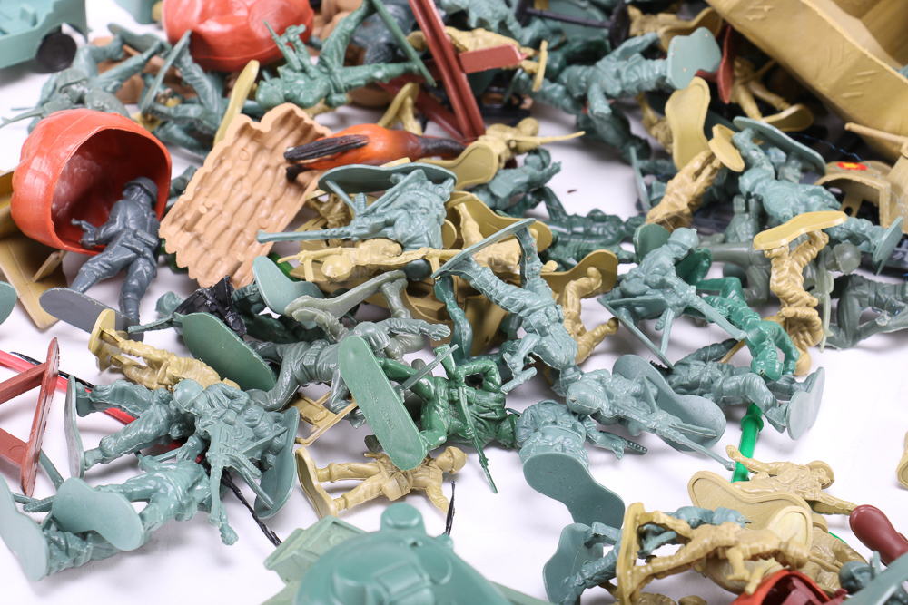 Vintage Plastic Army Toys