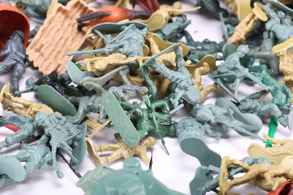 Vintage Plastic Army Toys