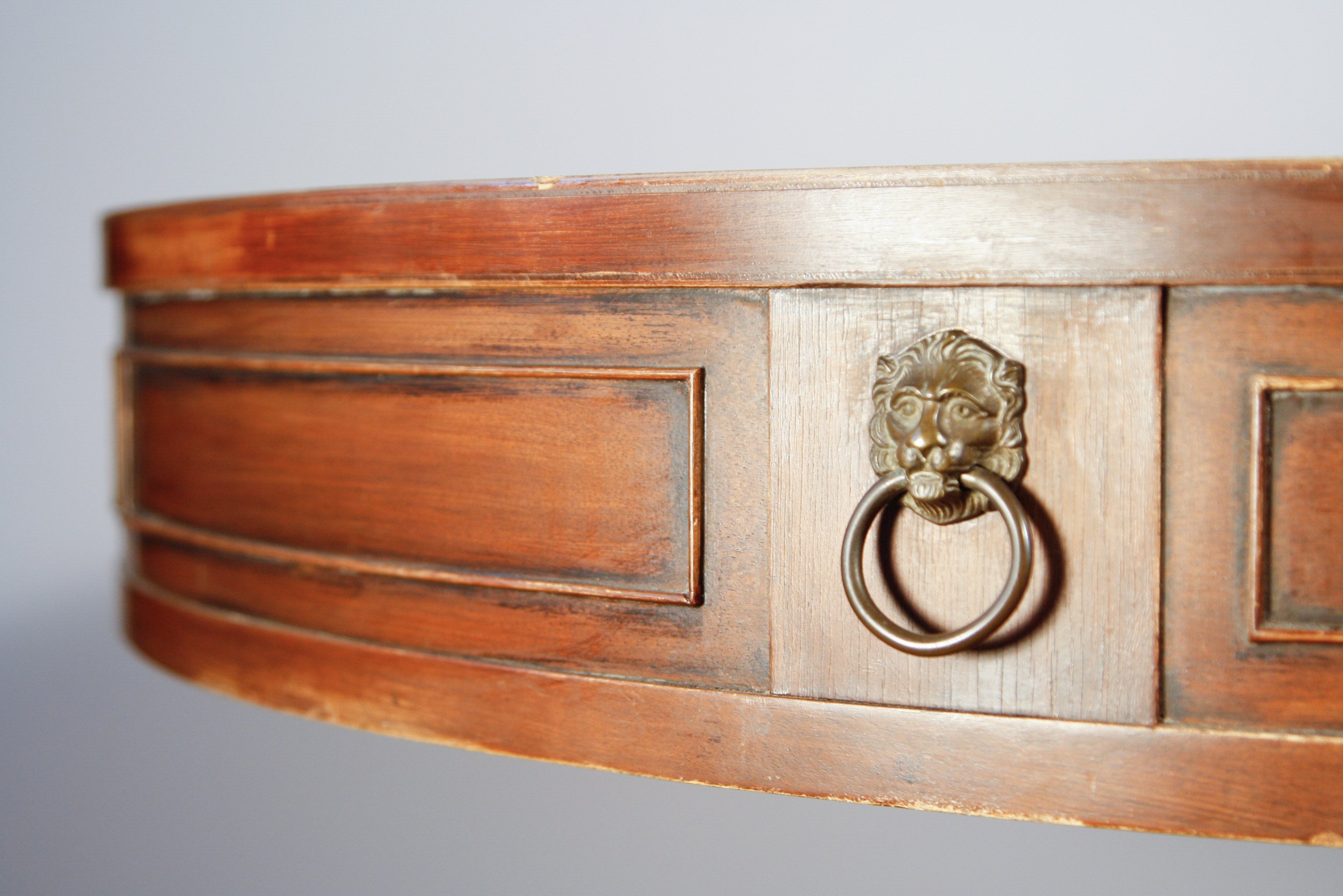 Zangerle and Peterson Co. Mahogany Drum Table