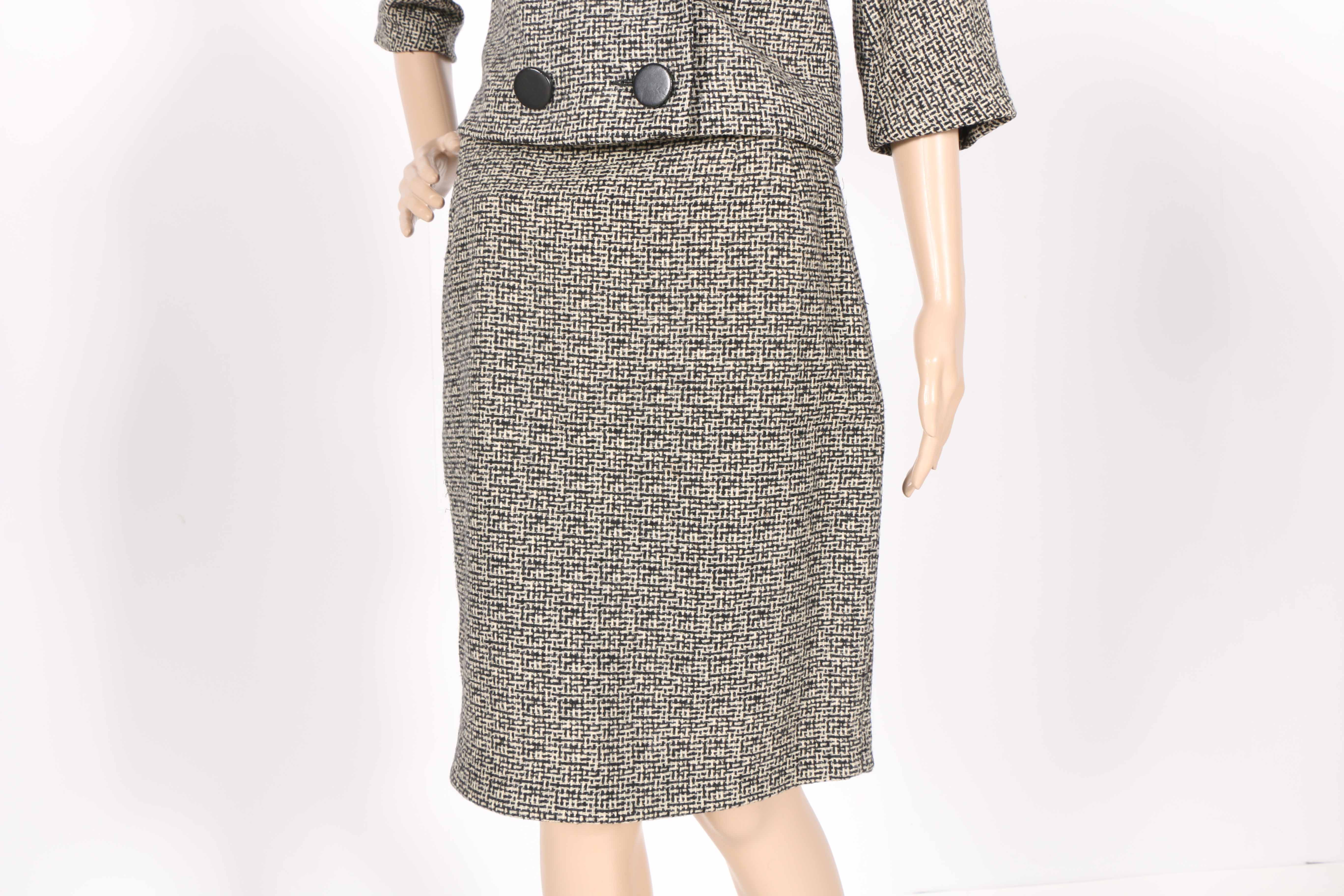 Phyllis Wool Suit with Skirt and Scarf