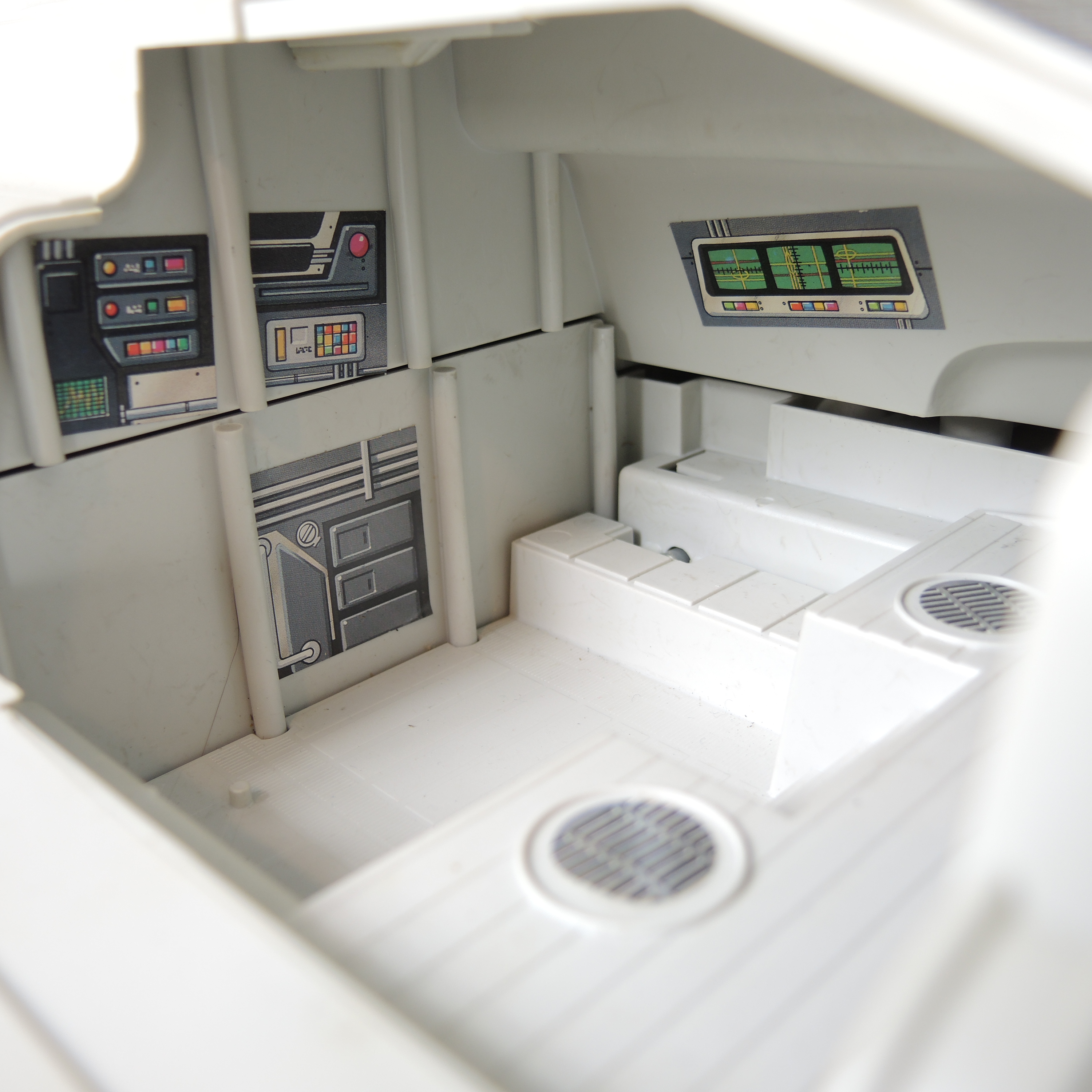 1984 Star Wars Return of the Jedi Imperial Shuttle Vehicle