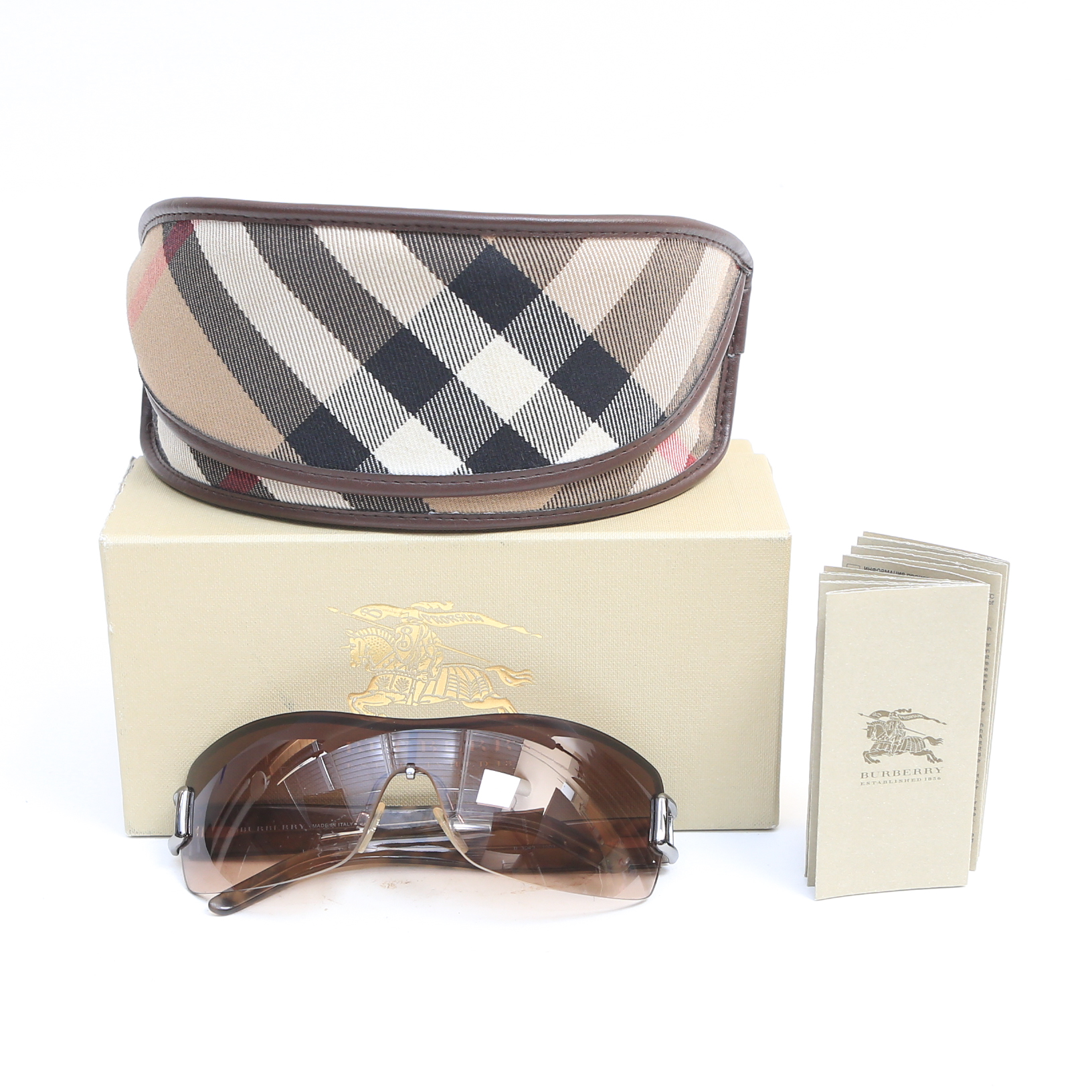 Burberry Italian Unisex Sunglasses Model B 3043 with Nova Check Case in Box