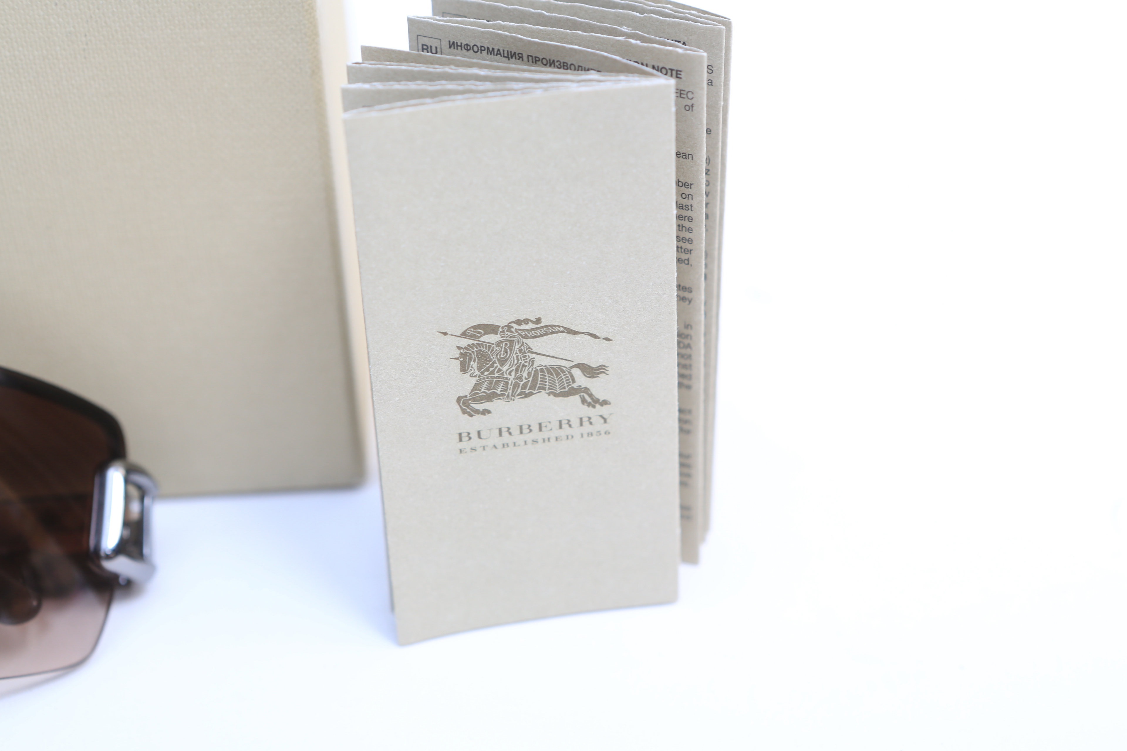 Burberry Italian Unisex Sunglasses Model B 3043 with Nova Check Case in Box