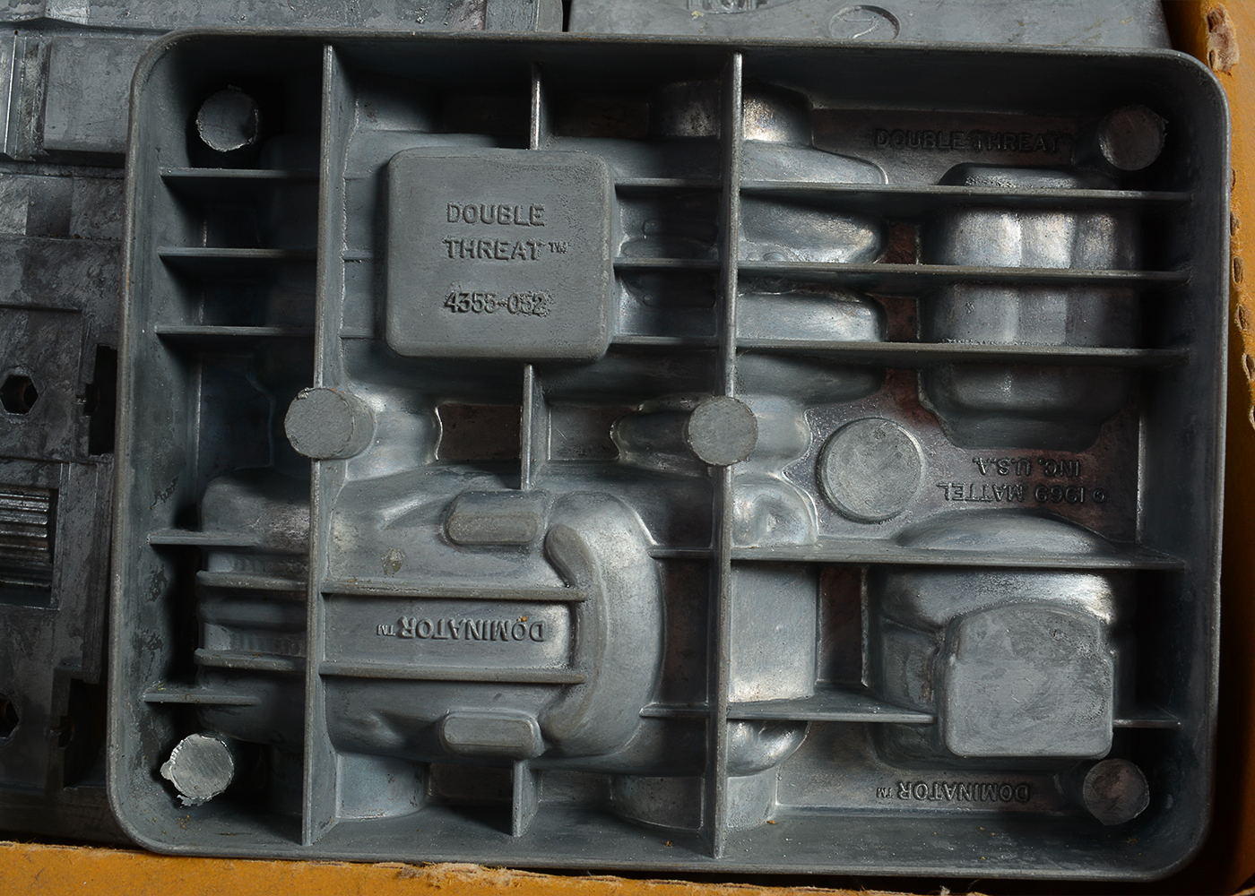 Hot Wheels Factory and Talking Service Center with Cars