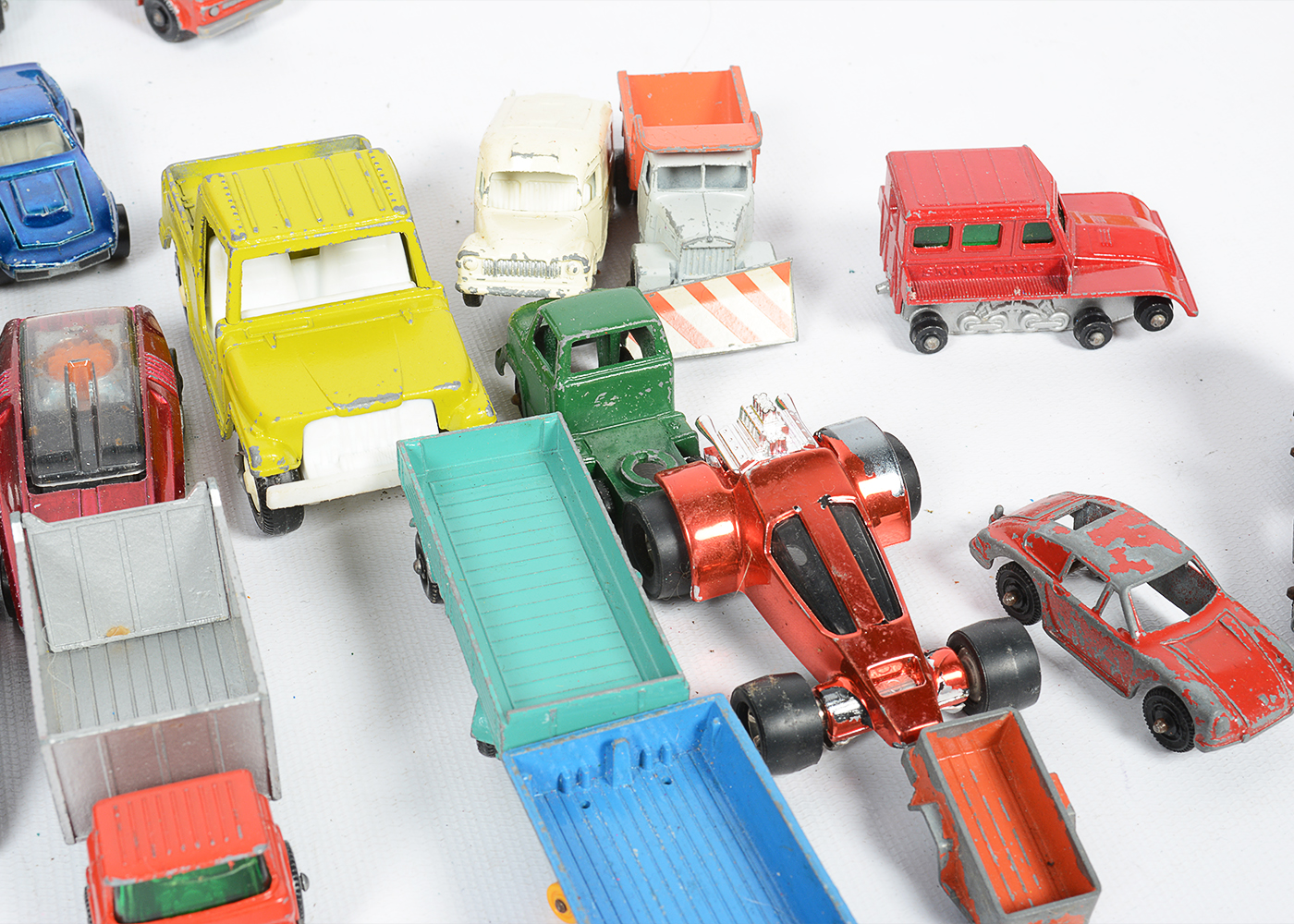 Hot Wheels Factory and Talking Service Center with Cars