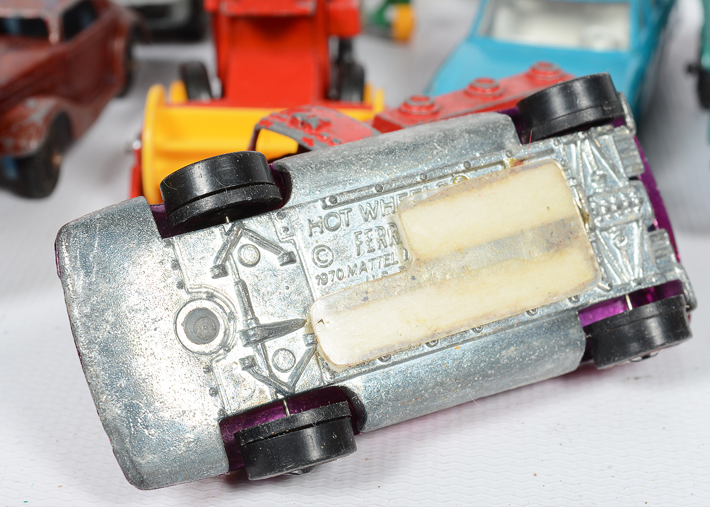 Hot Wheels Factory and Talking Service Center with Cars