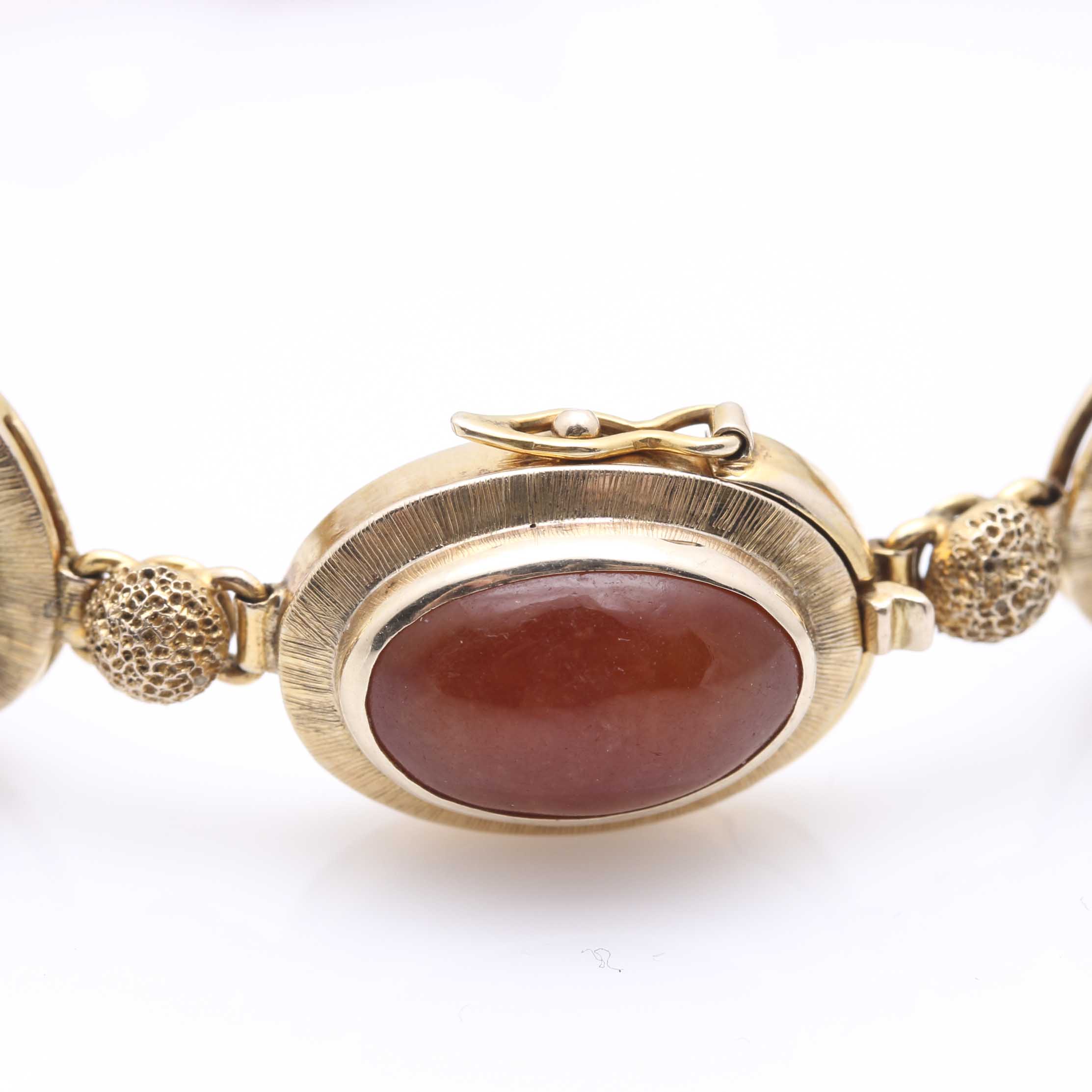 14K Yellow Gold Jadeite Bracelet