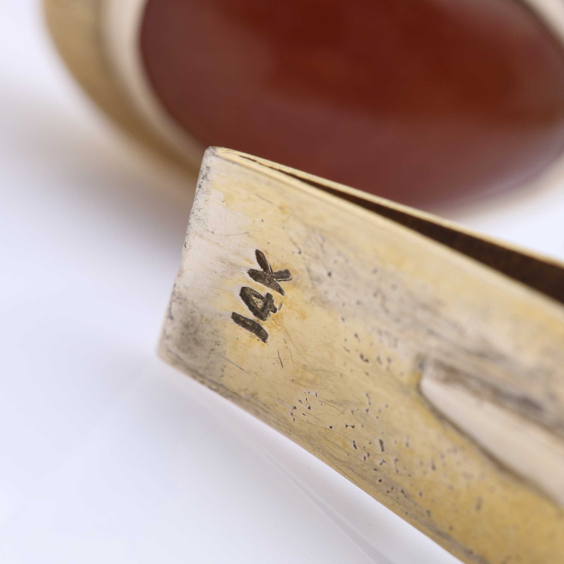 14K Yellow Gold Jadeite Bracelet