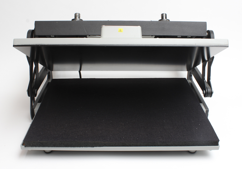 Bienfang Masterpiece 250 Dry Mounting and Laminating Press