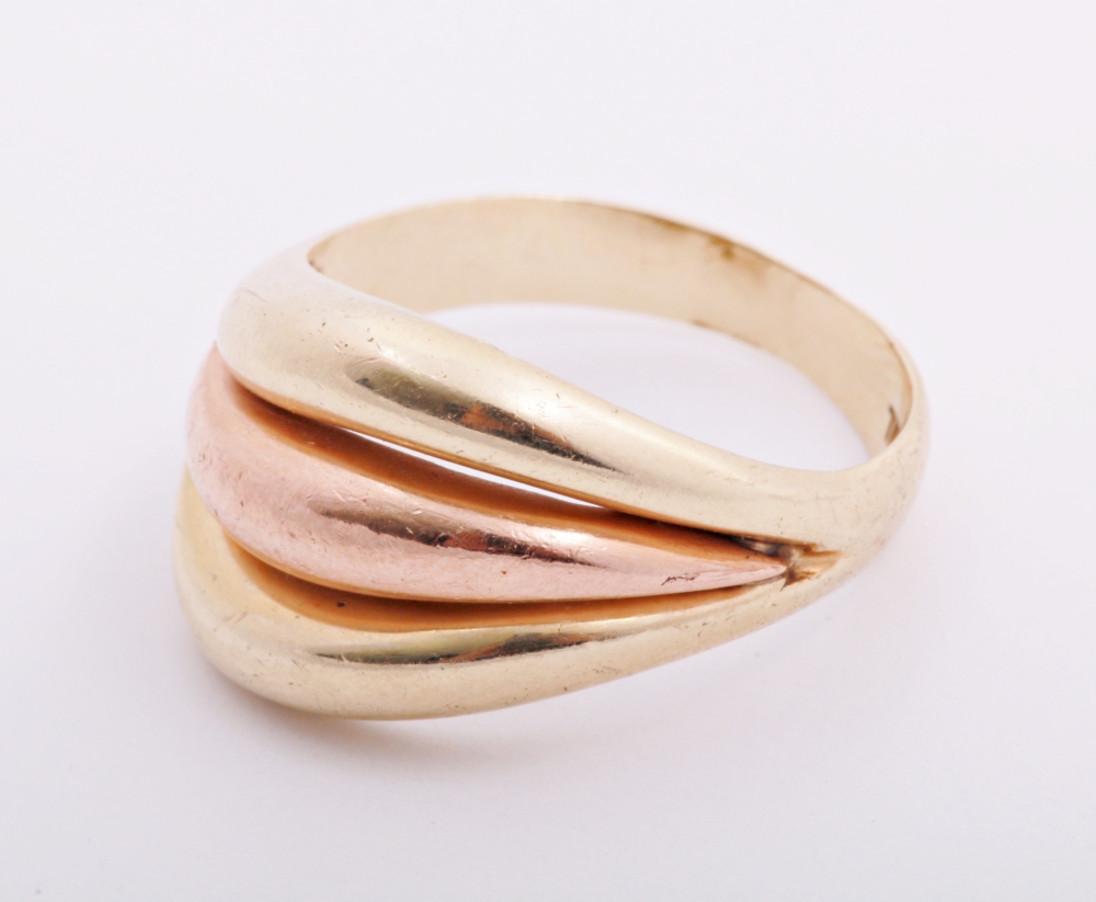 14K Yellow Gold and Rose Gold Wave Ring