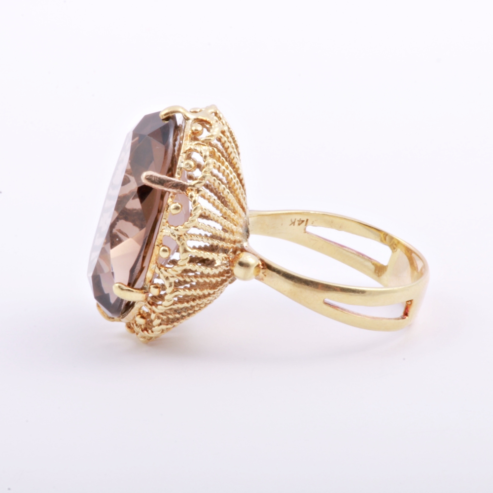 14K Yellow Gold Ring with Smoky Quartz