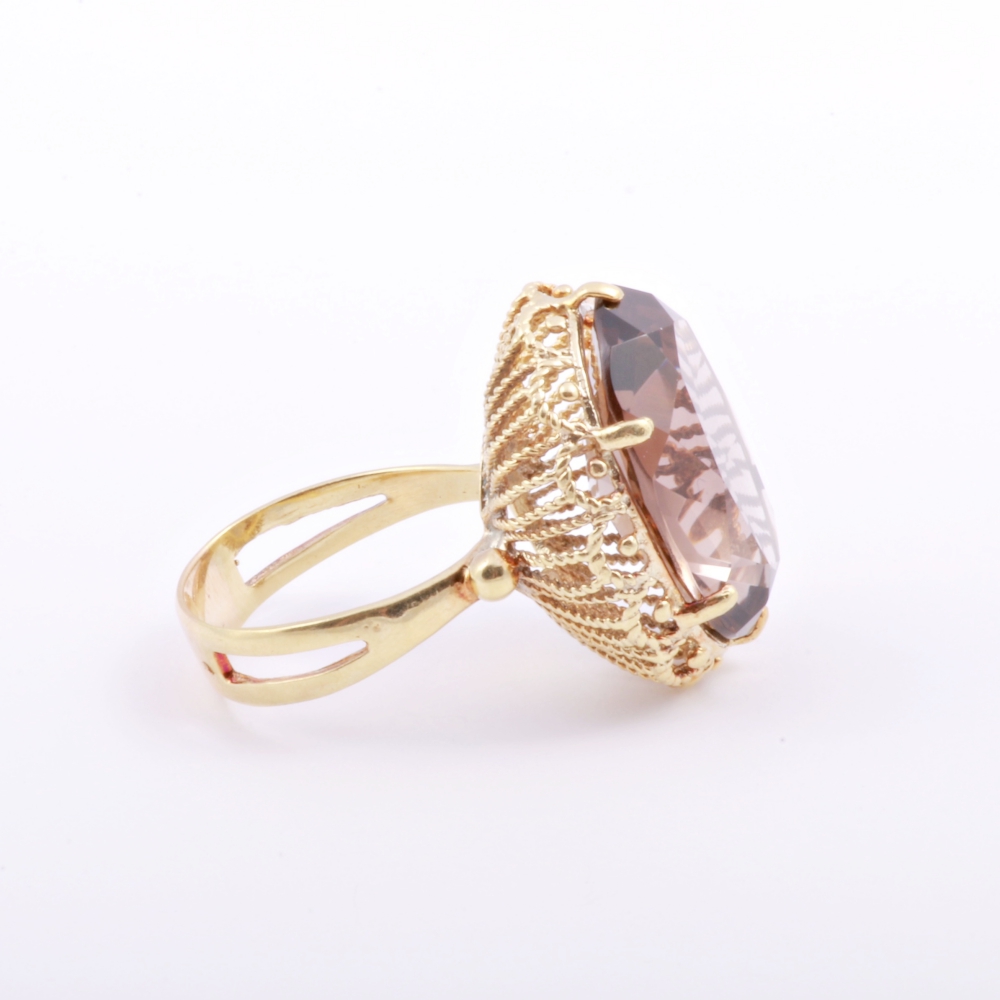14K Yellow Gold Ring with Smoky Quartz