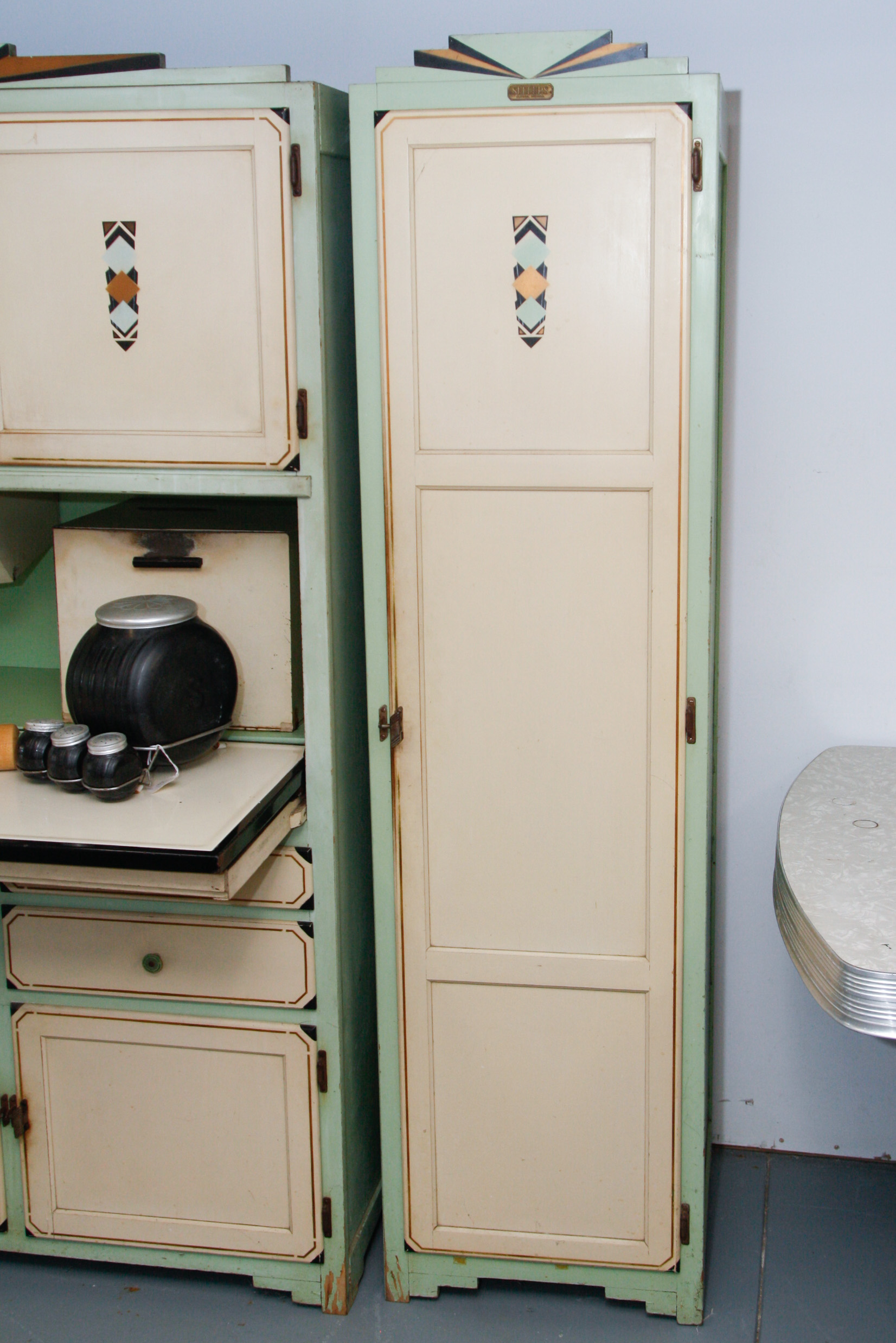 Antique Sellers Three-Piece Baker's Kitchen Wall Unit