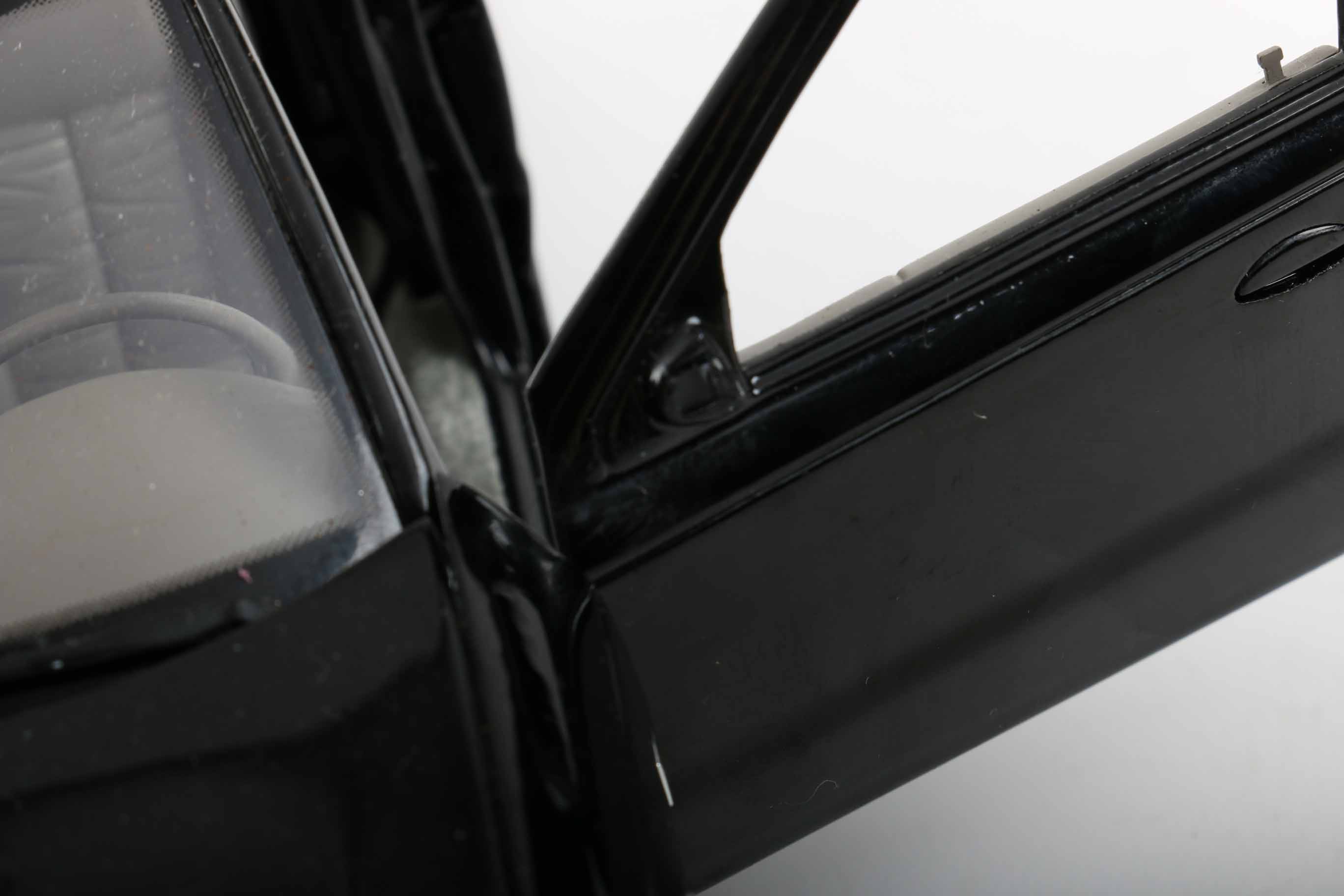 Highway 61 2003 Saturn L300 Die-Cast Cars