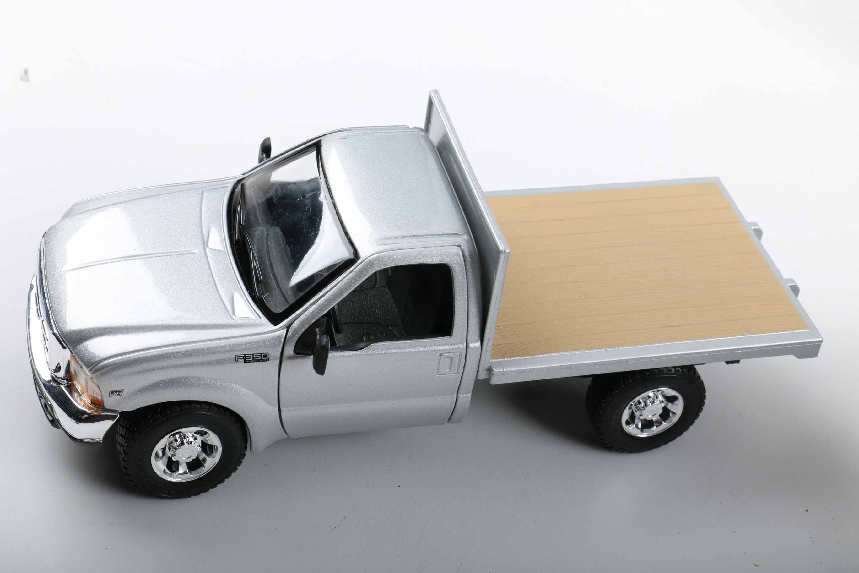 Maisto Die-Cast Ford Truck Collection