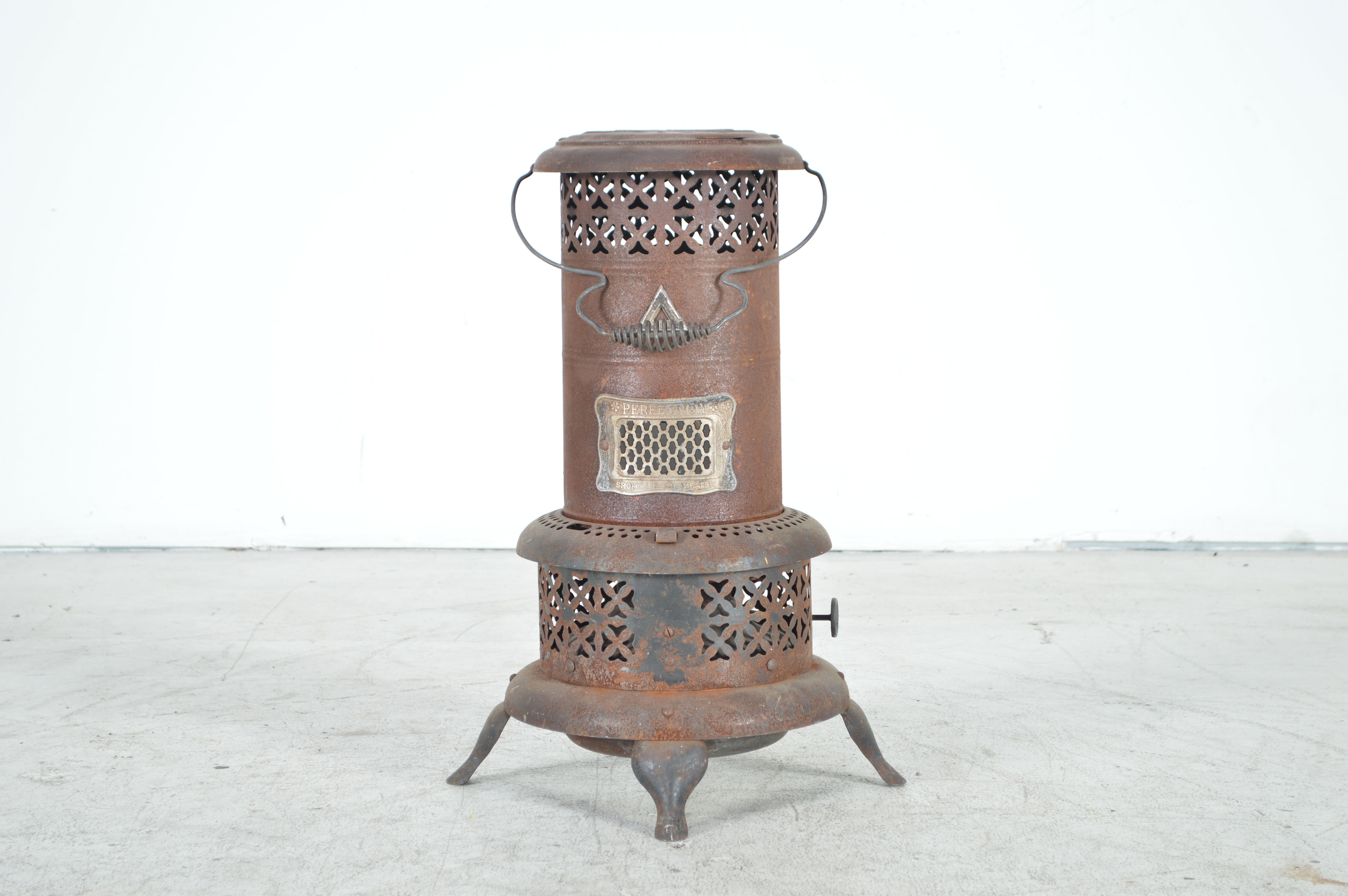 Vintage Perfection Smokeless Oil Heater