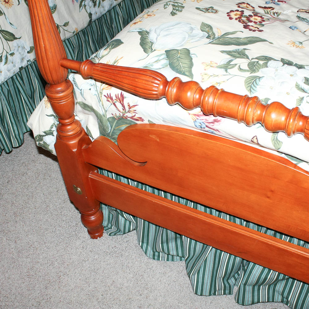 Pair of Kling Federal Style Maple Twin Beds and Bedding