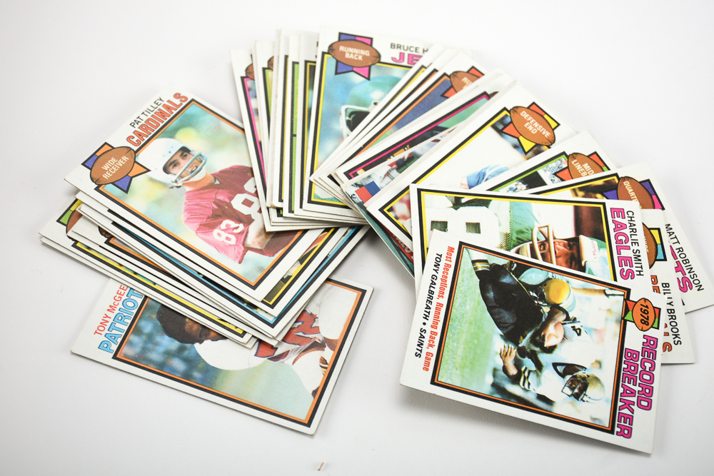 Collection of Vintage Football and Baseball Cards