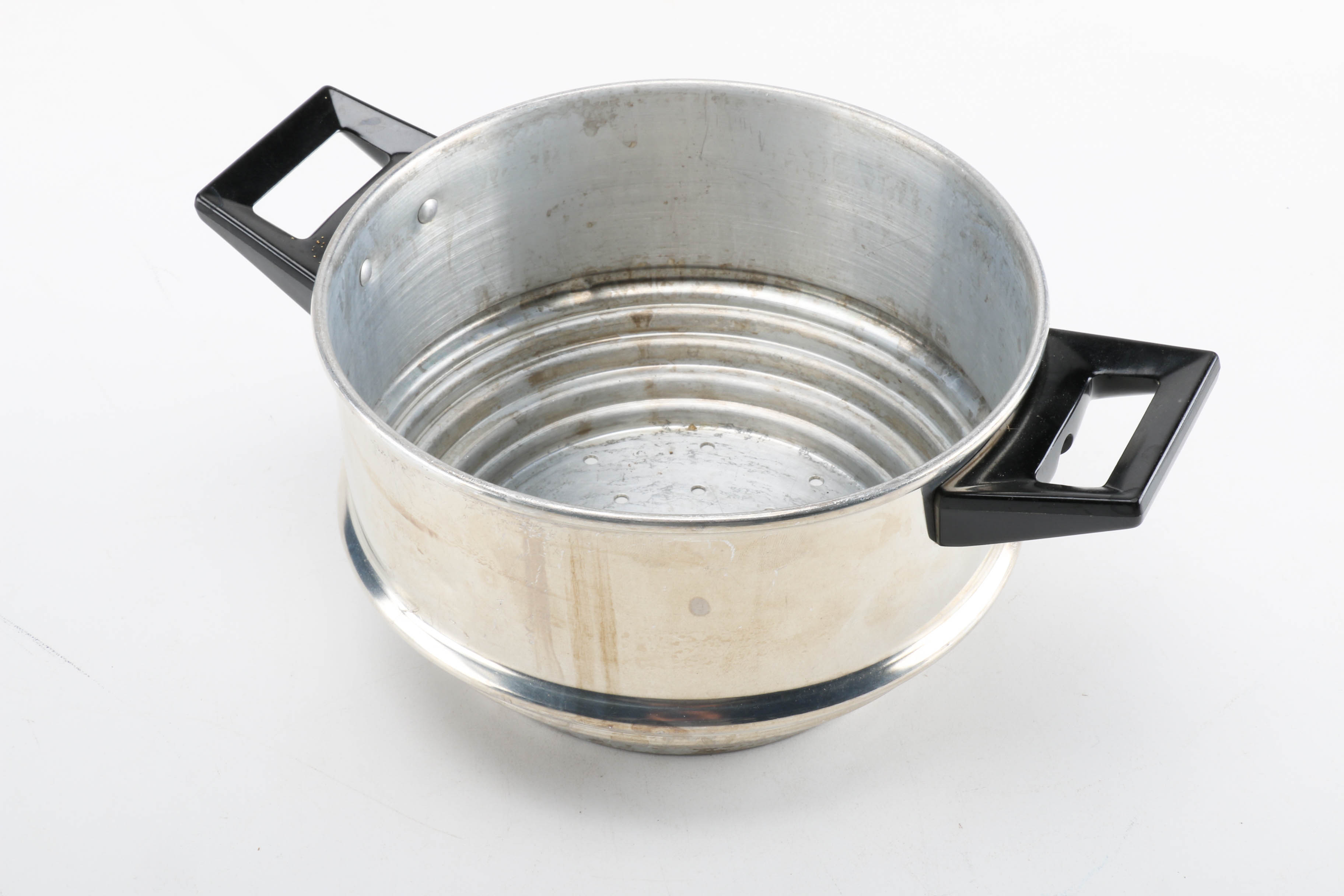 Collection of Kitchenware