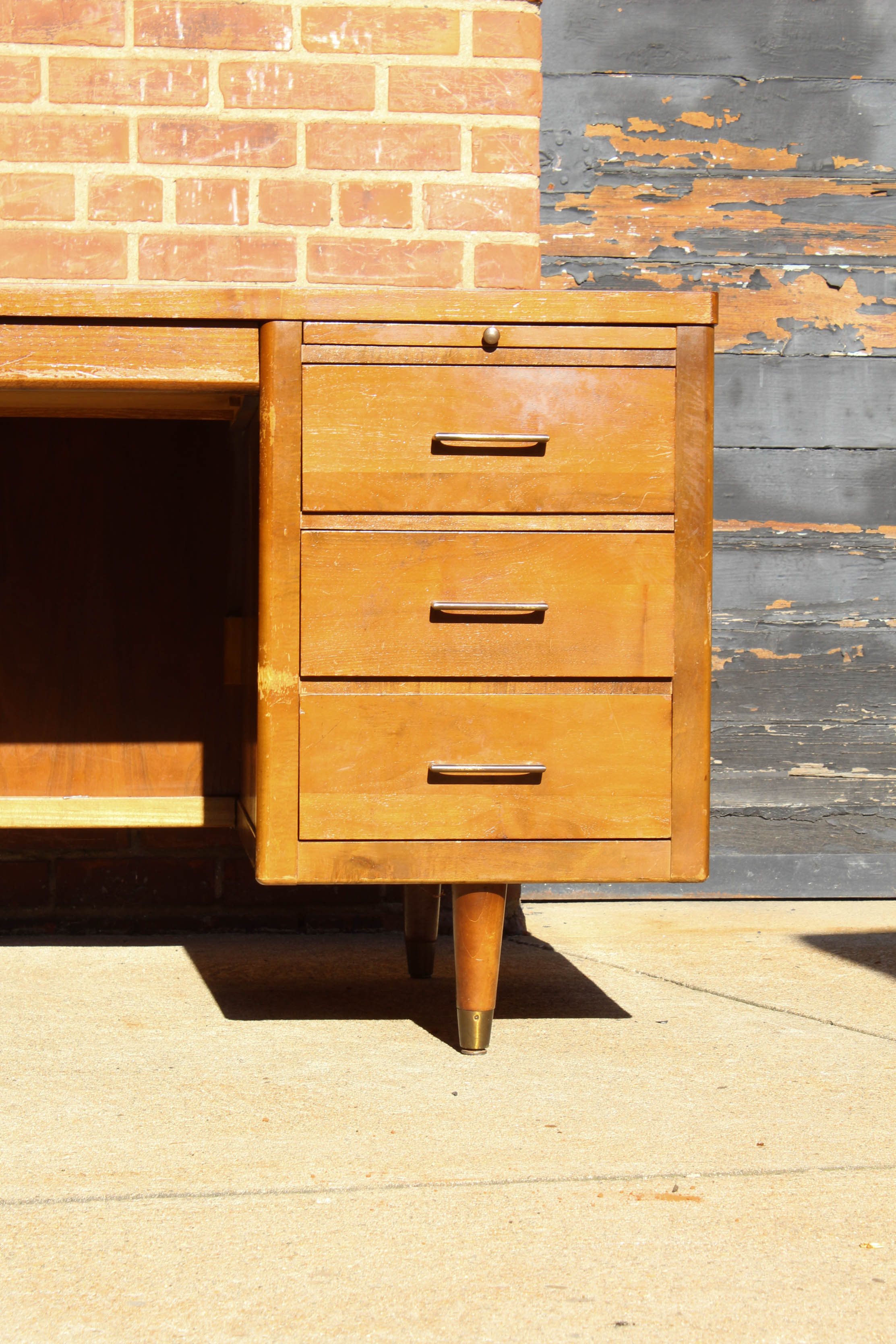 Leopold Mid Century Modern Oak Desk
