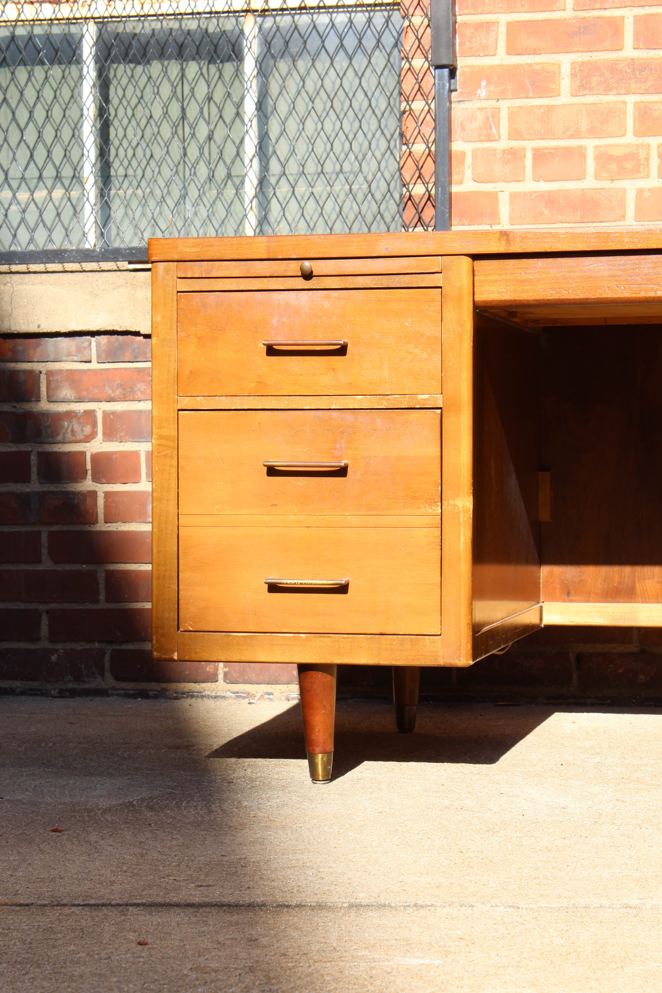 Leopold Mid Century Modern Oak Desk
