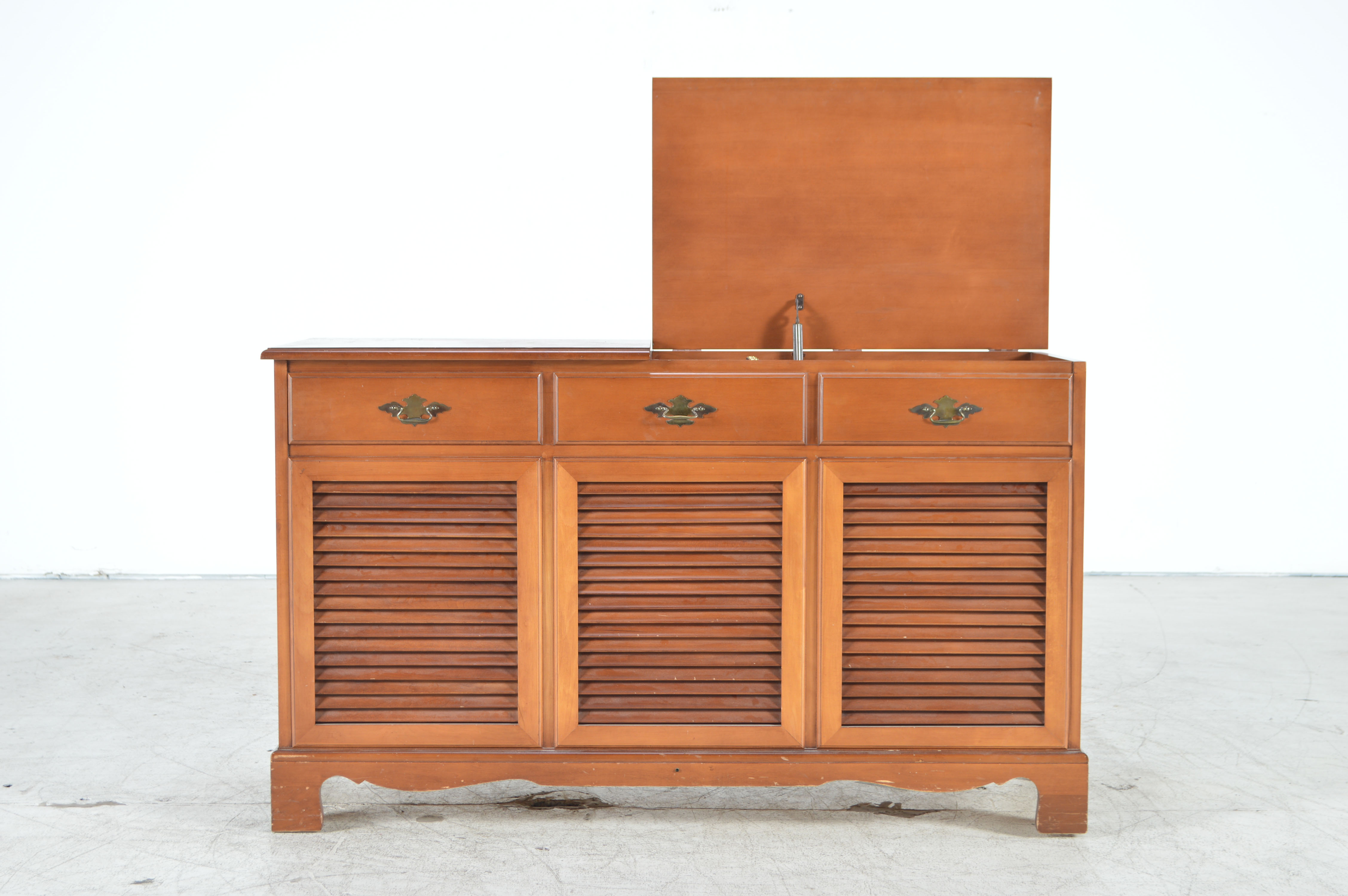 The Fisher Heritage Series 'Electra' Walnut Stereo Console