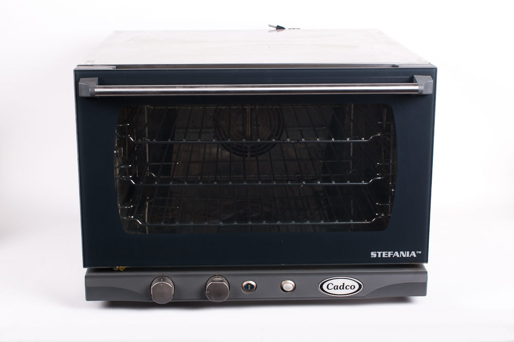 Cadco Stefania Toaster Oven