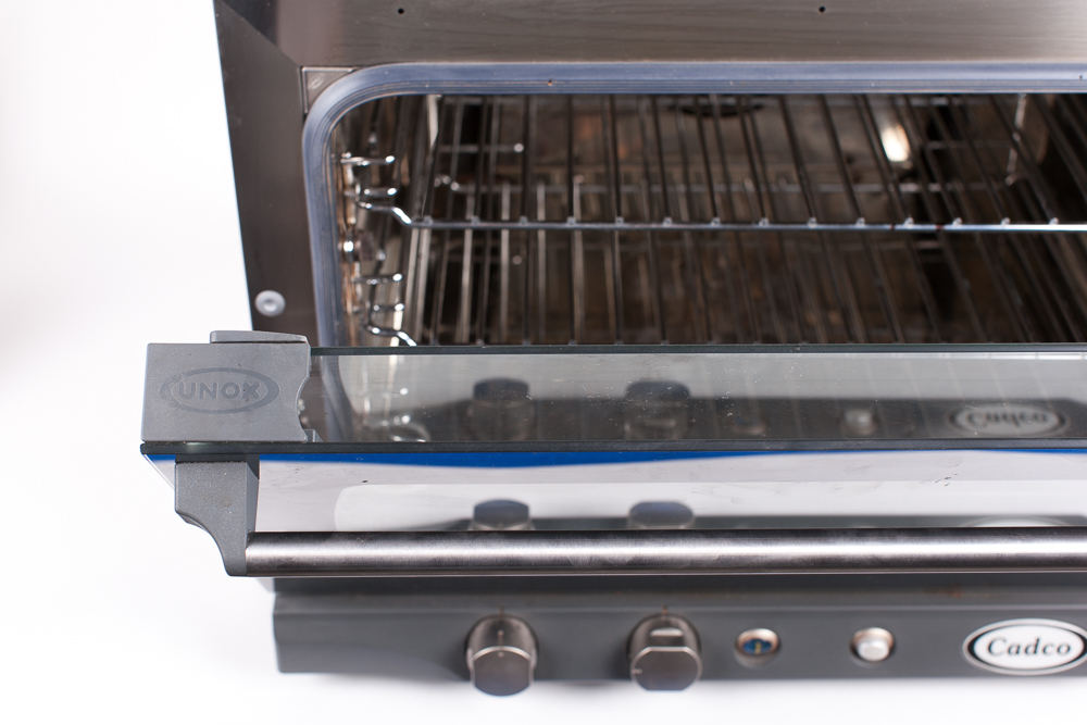 Cadco Stefania Toaster Oven